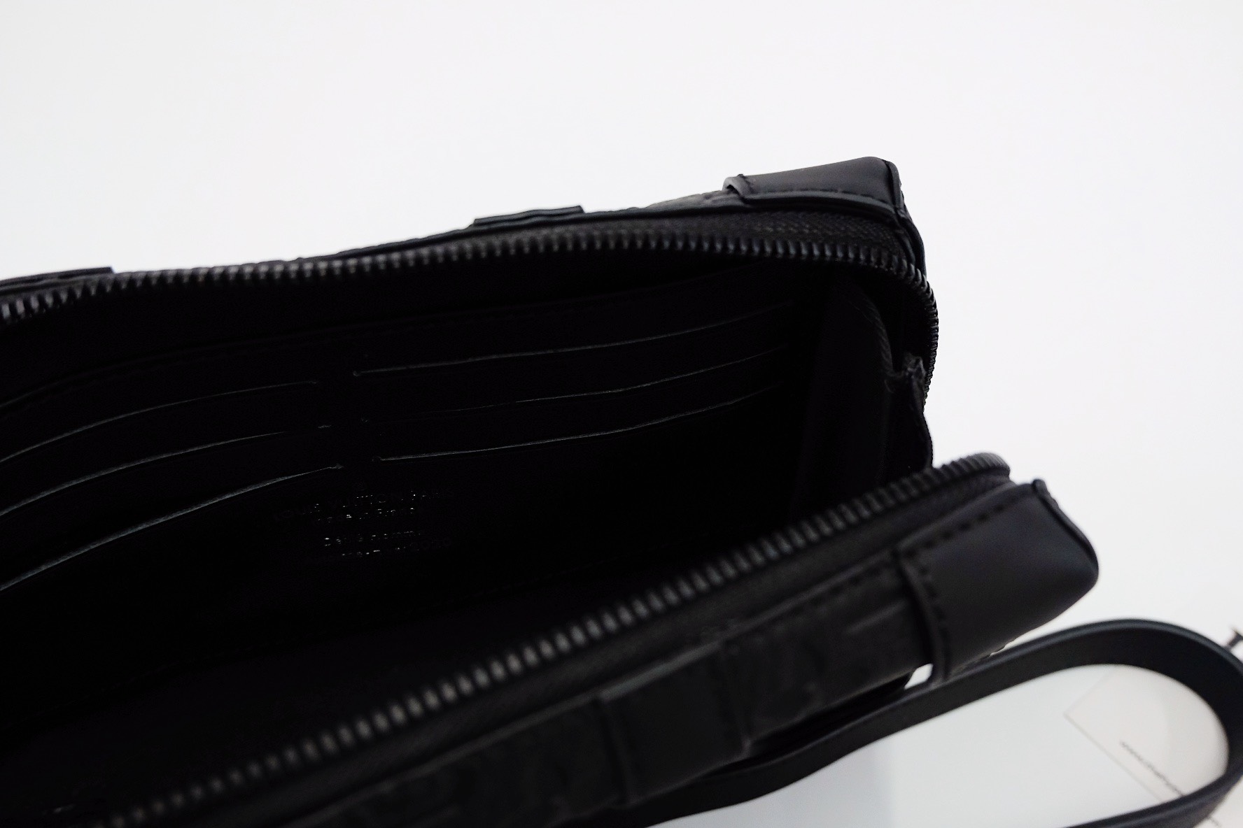 LOUIS VUITTON TRUNK - Túi Đeo Chéo LV Monogram Taurillon (Black) [Mirror Quality]