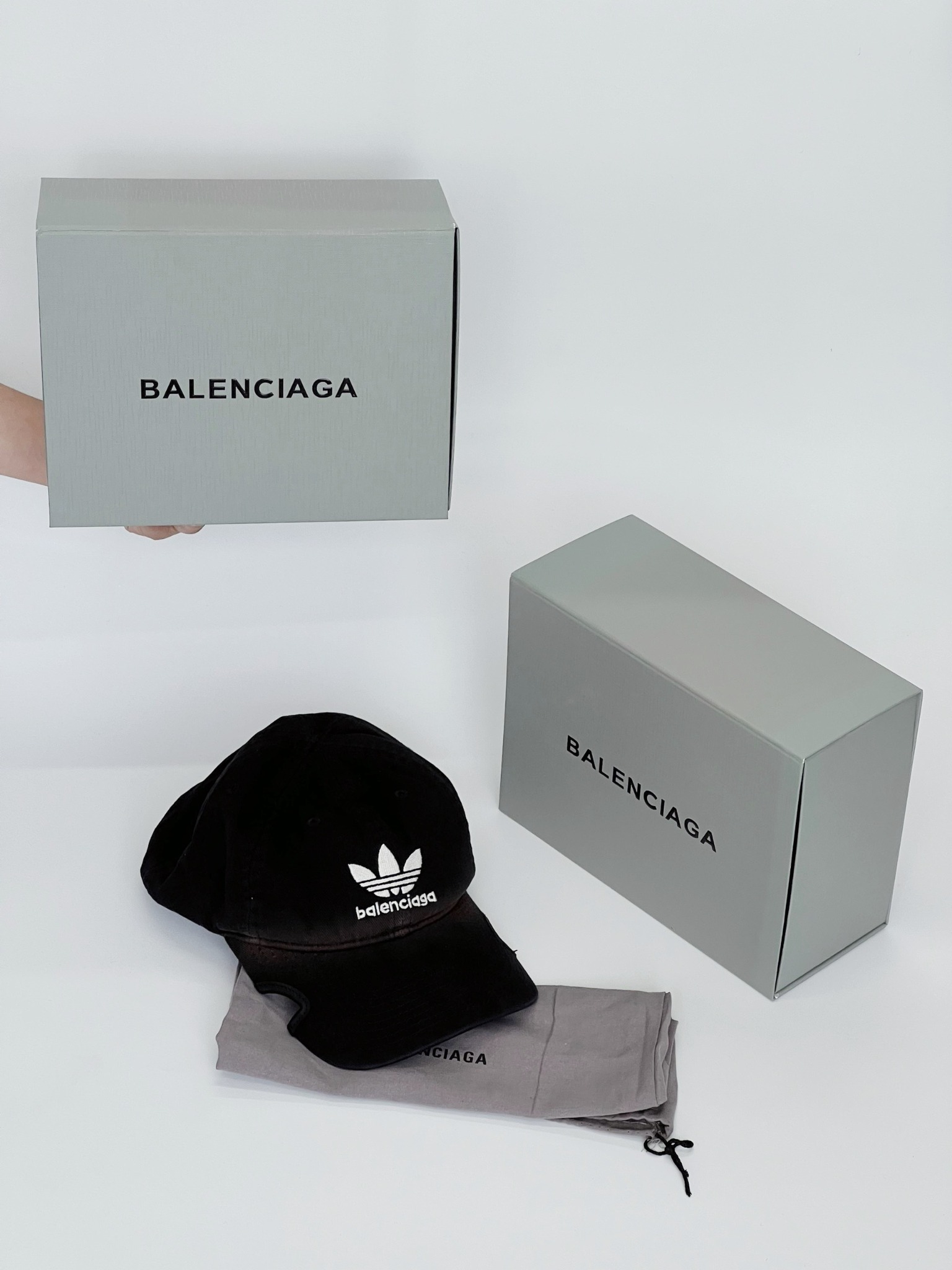 BALENCIAGA CAP- Mũ Lưỡi Trai BLCG x Adidas Logo Trefoil (Black) [MIRROR QUALITY]