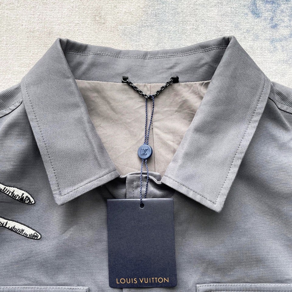 Jacket Louis Vuitton Multi-Tools Embroidery Chore (Grey) [Mirror Quality]