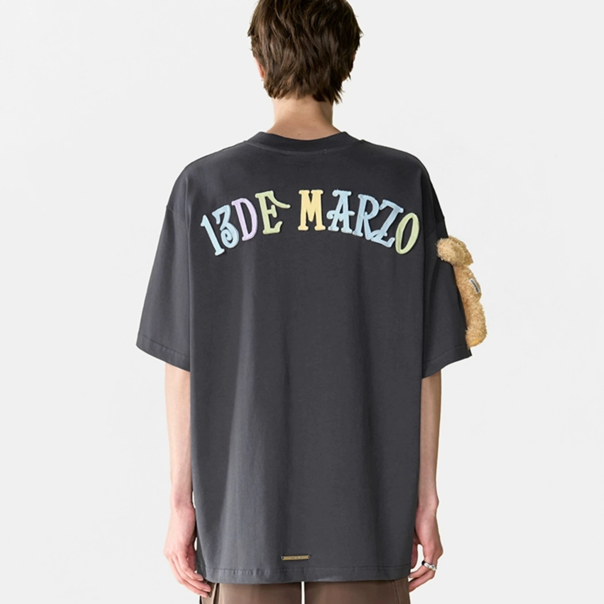 13DE MARZO TEE - Áo Thun Macaron Logo Forest River (Black) Best Quality