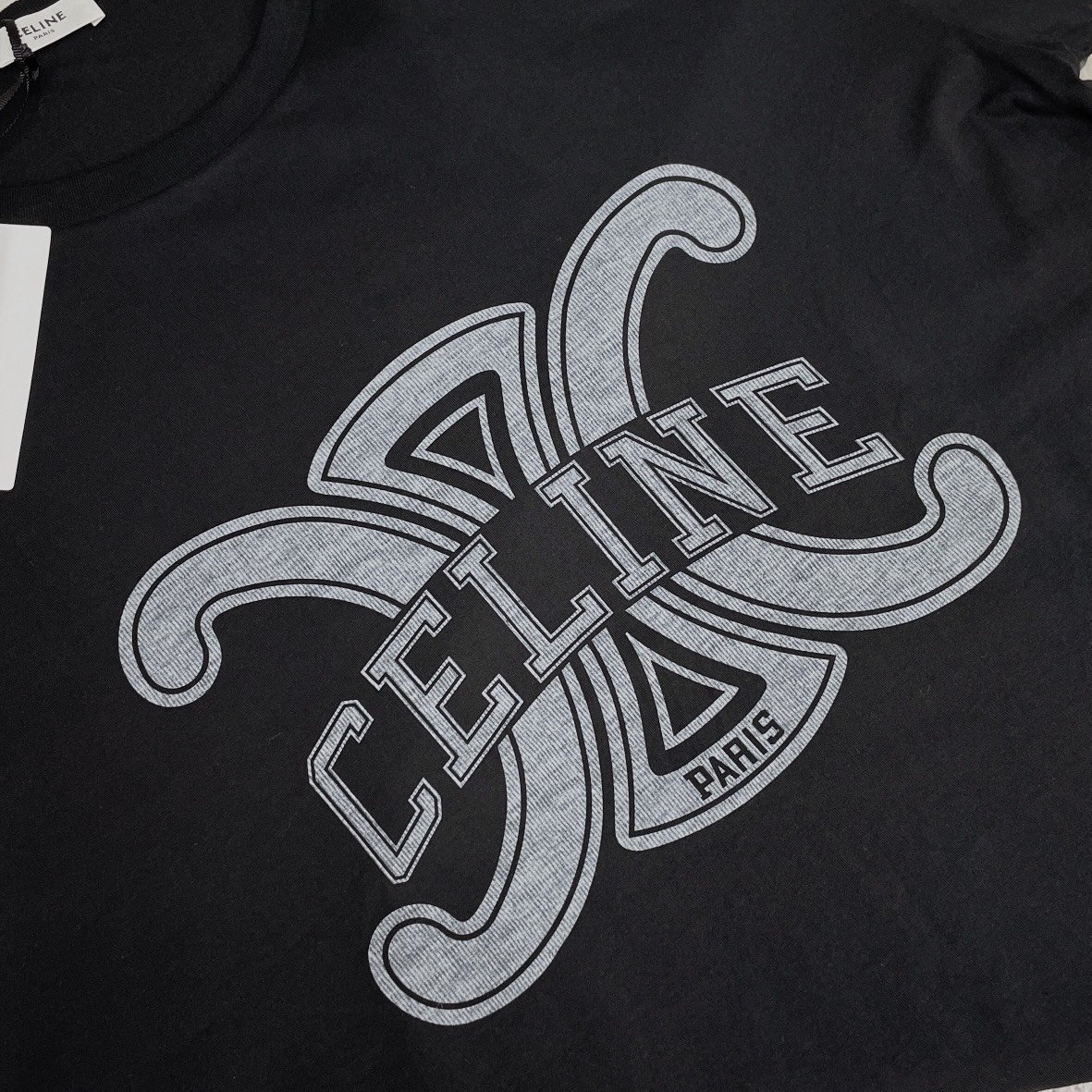 Áo Thun Celine Triomphe Logo For Man Oversize (Black) [Mirror Quality]