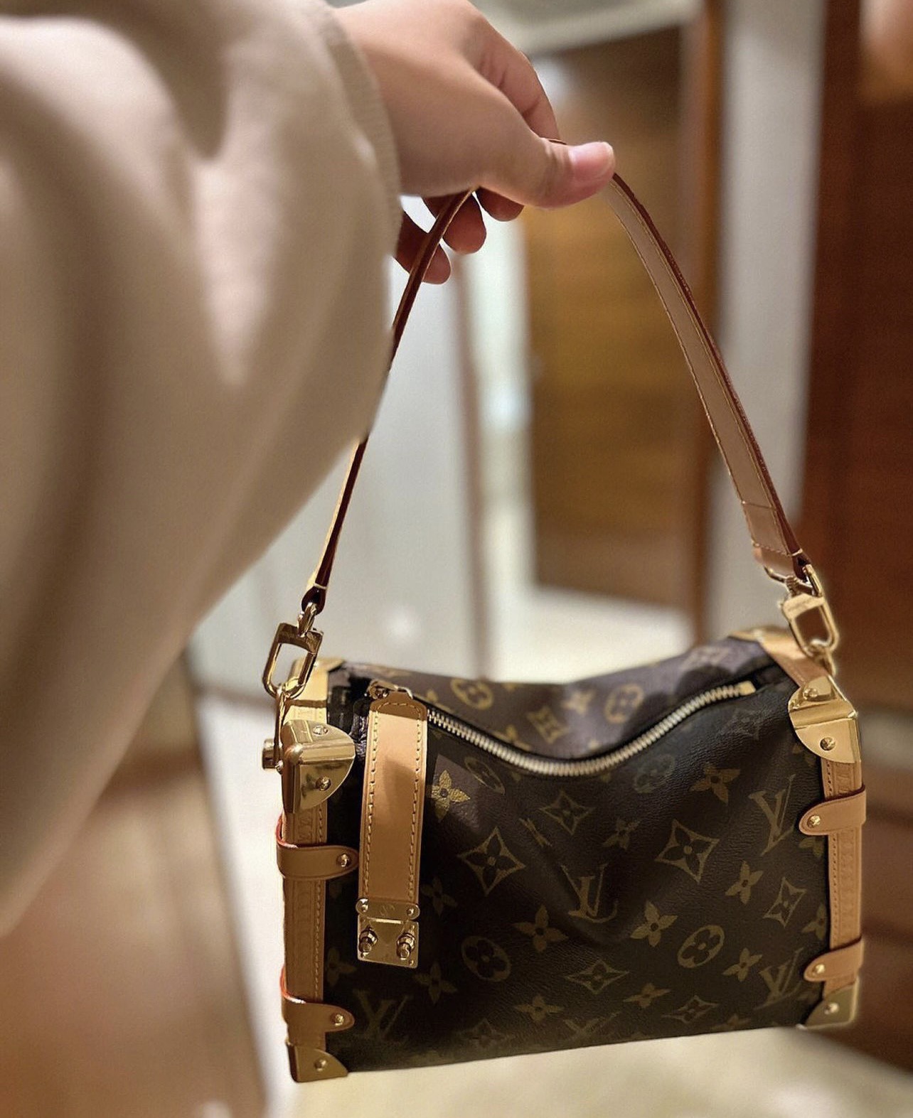 LOUIS VUITTON BAG - Túi LV Side Trunk Monogram Handbag [Mirror Quality]