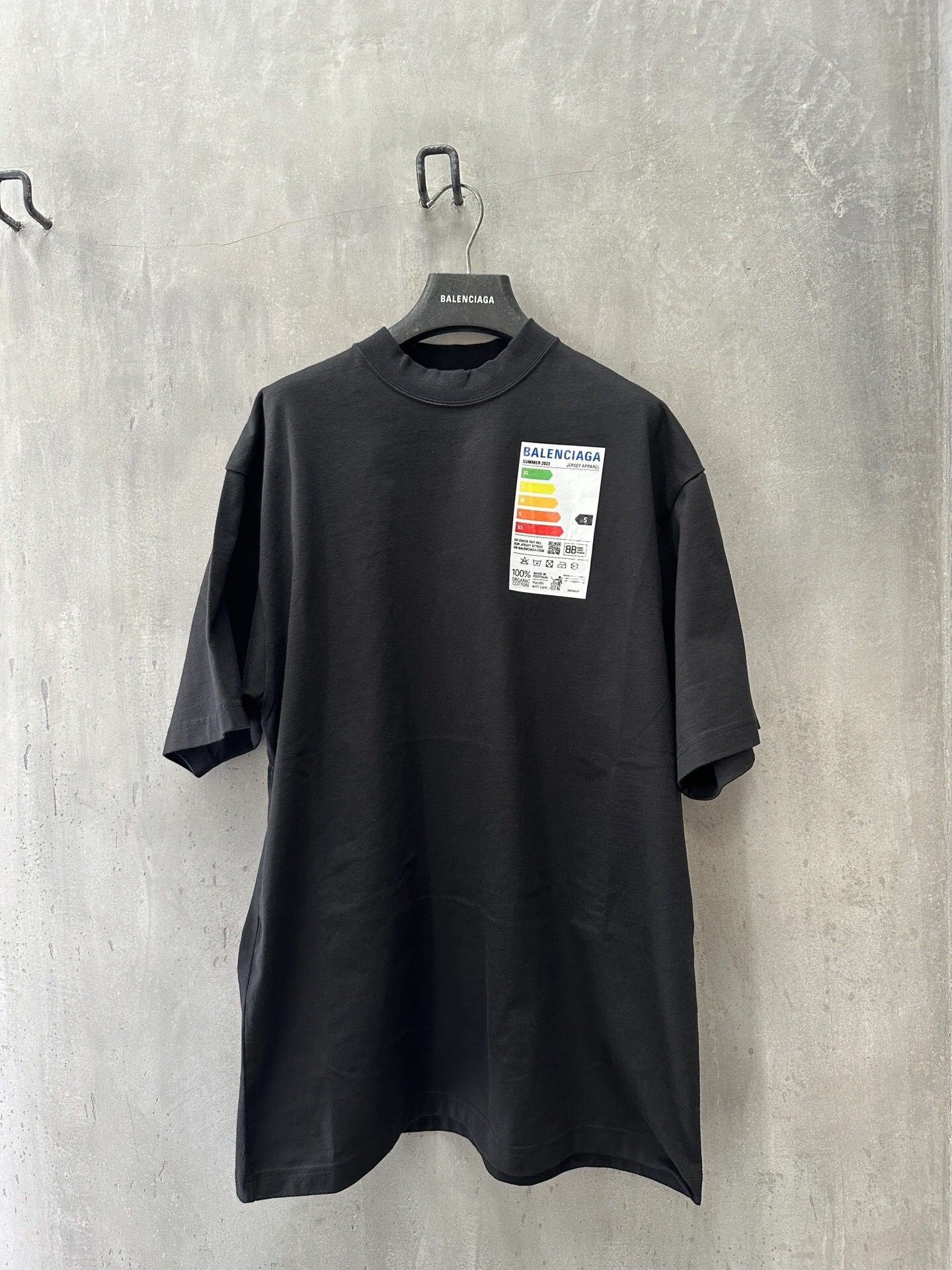 BALENCIAGA TEE - Áo Thun BLCG Energy Label Patched (BLACK) [MIRROR QUALITY]