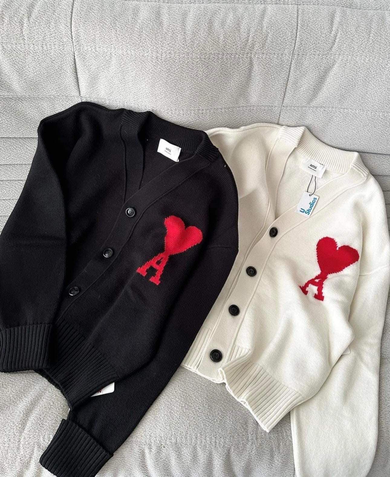 ÁO CARDIGAN AMI PARIS BIG HEART LOGO WOOL (WHITE)