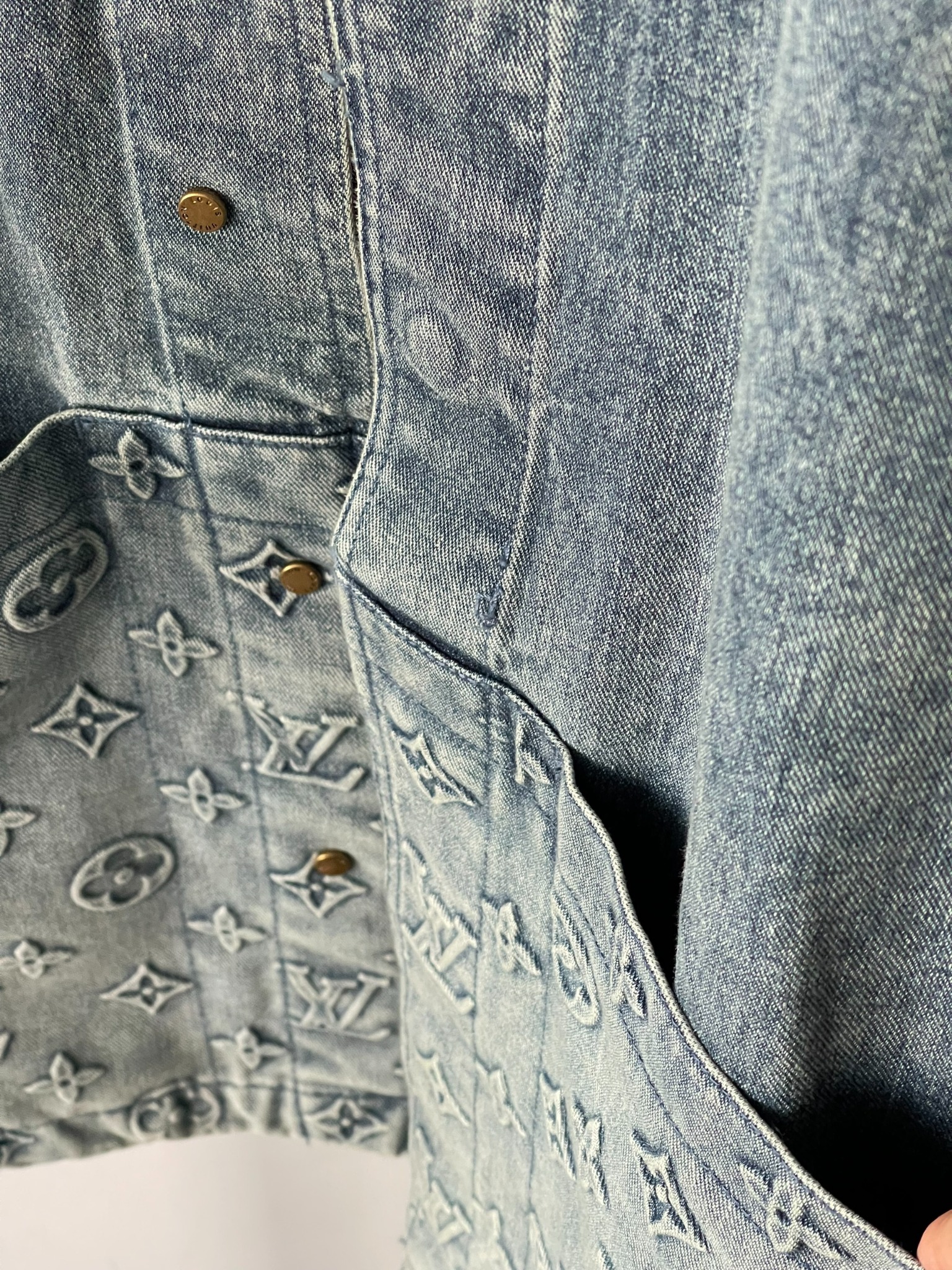 Áo Sơ Mi Louis Vuitton Short Sleeved Denim Workwear(Blue) [Mirror Quality]