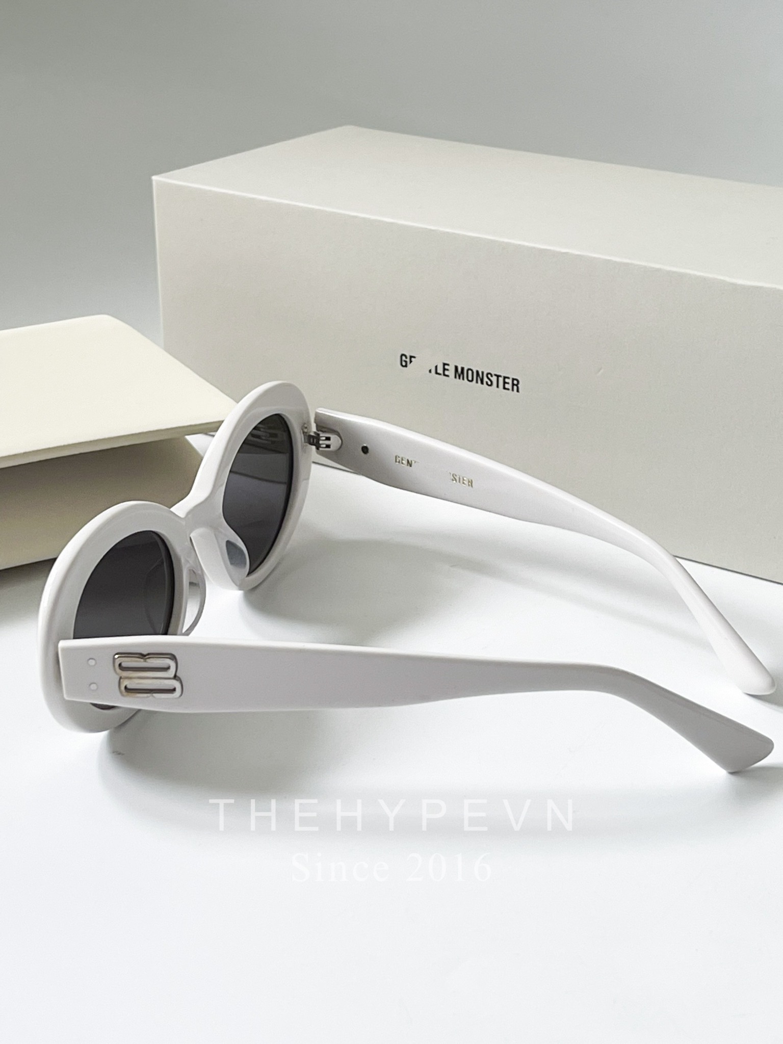 KÍNH GENTLE GM LA MODE W2 (TRẮNG)