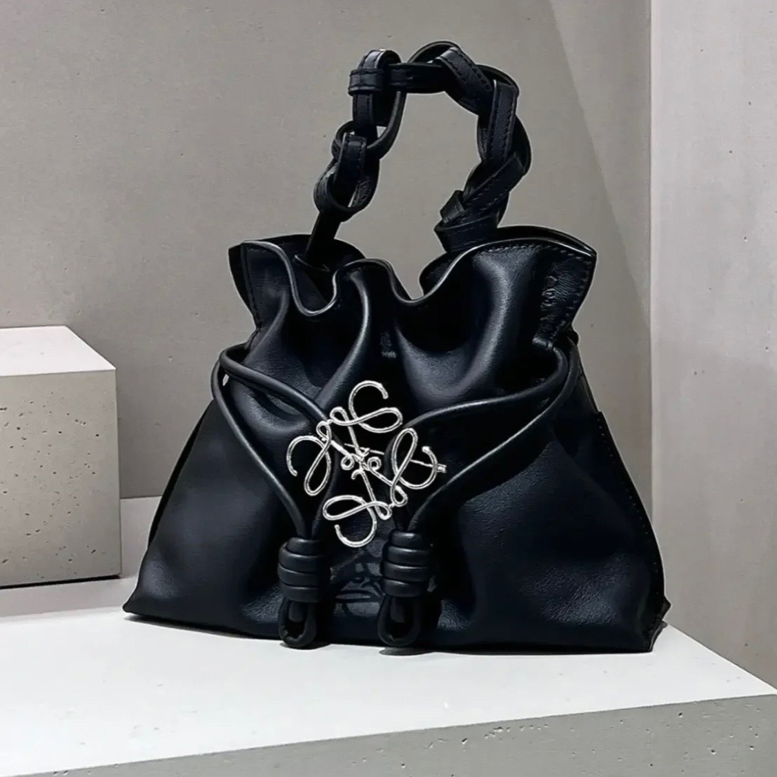 Túi Loewe Flamenco Clutch In Nappa (Black) [Mirror Quality]