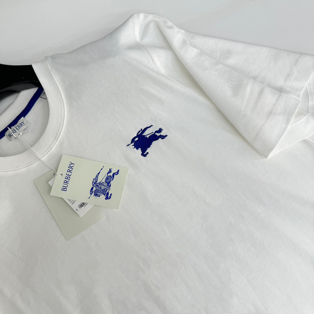 Áo thun Burberry BBR Equestrian Knight (White) [Mirror Quality]