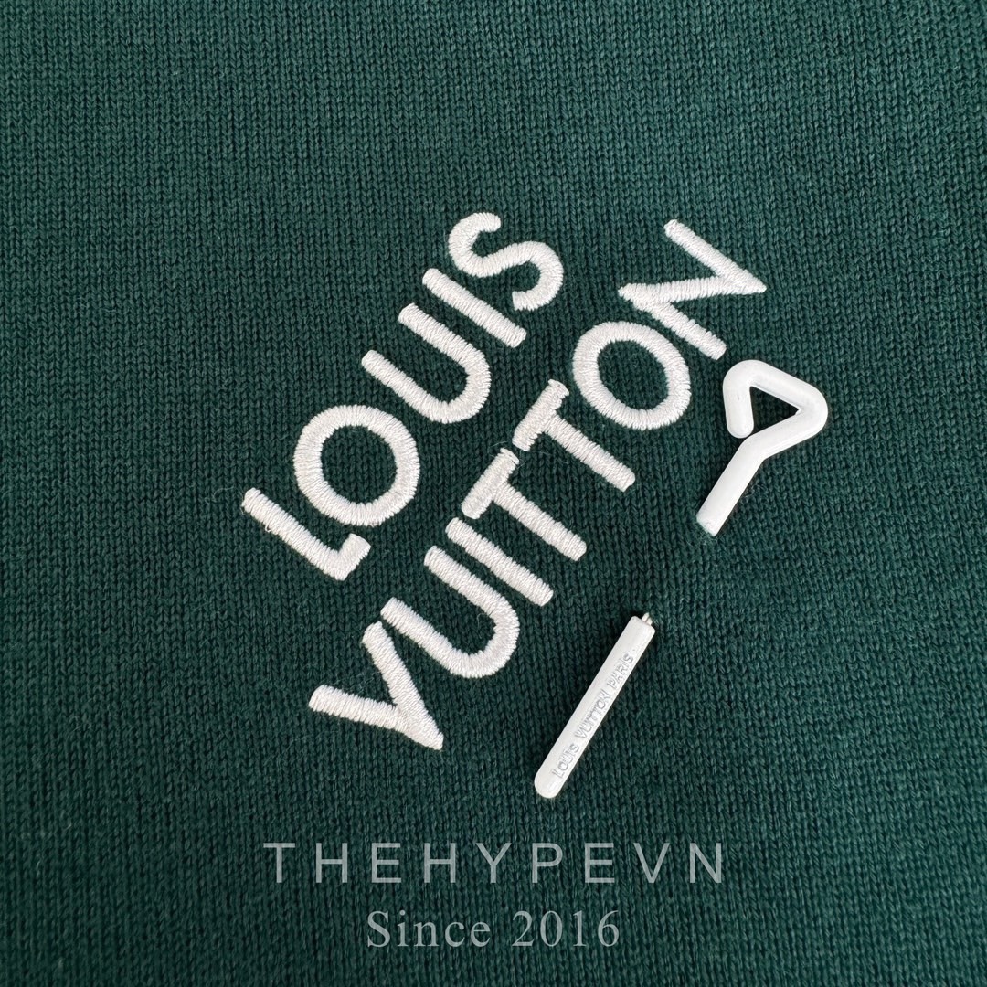 Áo Thun Louis Vuitton LV Wardrobe Stable (Pine Green) [Mirror Quality]