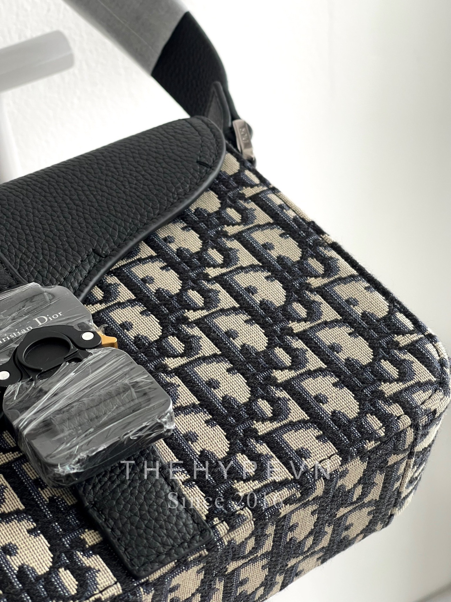 Túi Dior Beige and Black Dior Oblique Jacquard and Black Grained Calfskin (Black) [Mirror Quality]