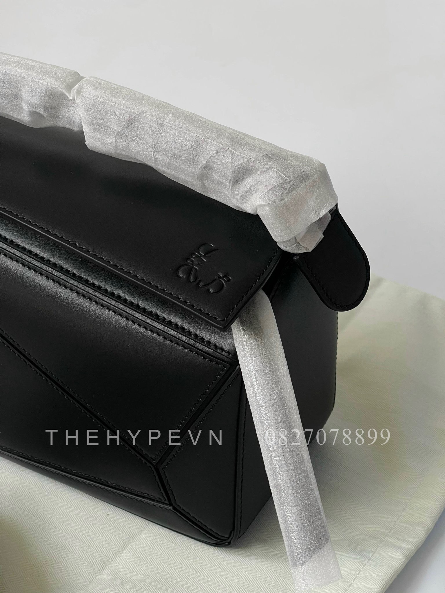 Túi Loewe Puzzle Classis Calfskin (Black) [Mirror Quality]