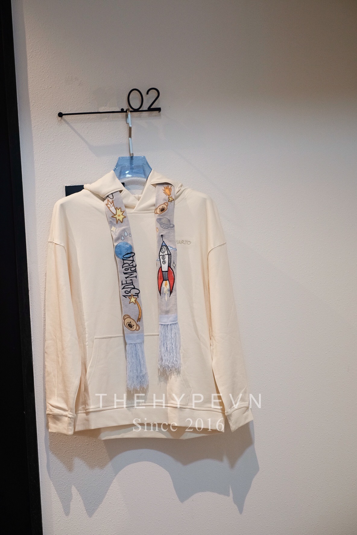 Áo Hoodie 13De Marzo Space Image Scarf (Beige) Best Quality