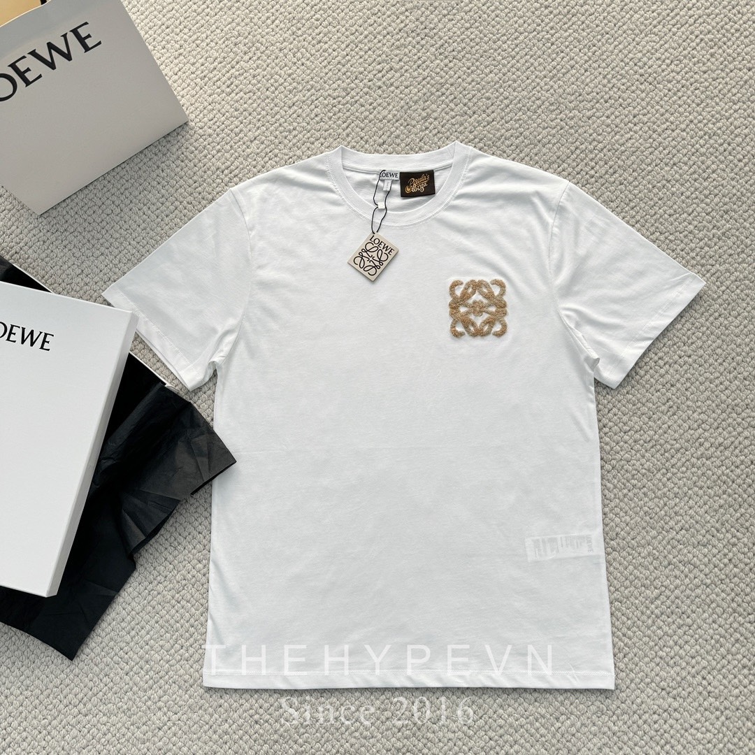 Áo Thun Loewe Anagram cotton relaxed fit (White) [Mirror Quality]