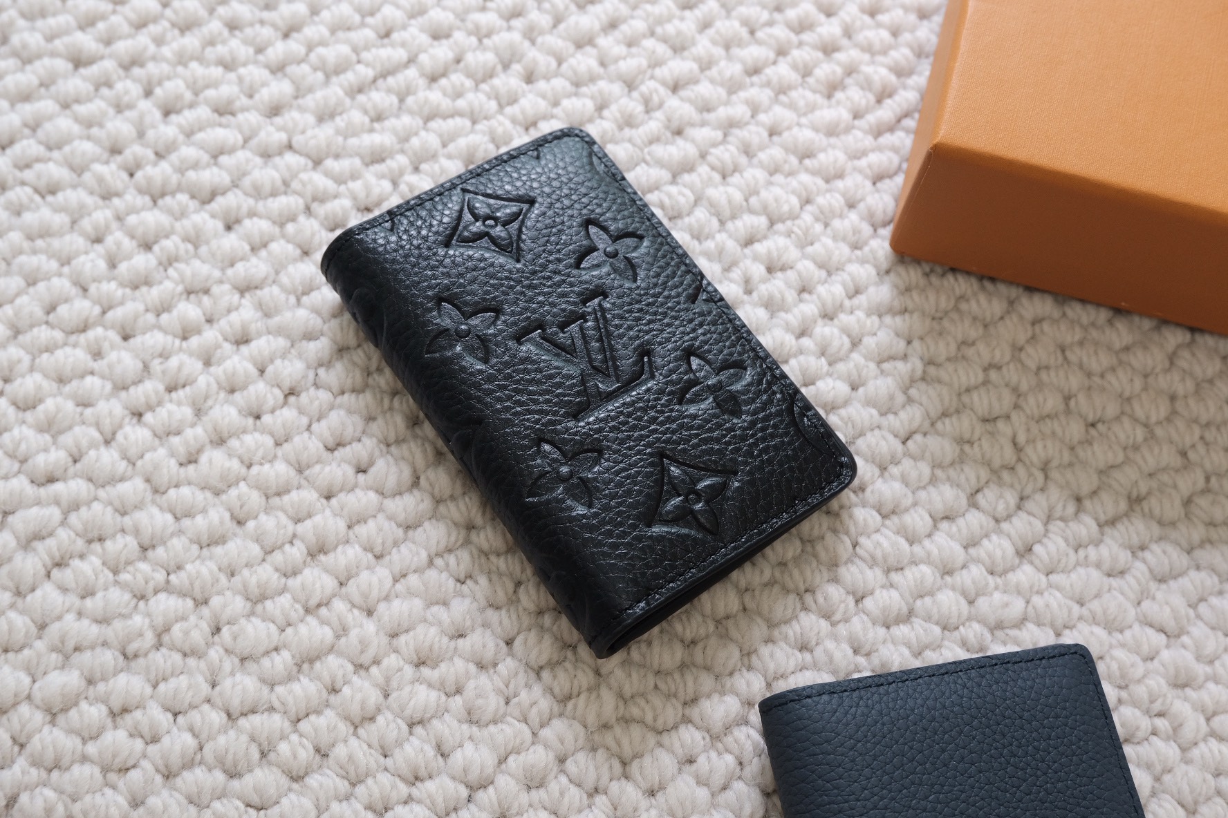 LOUIS VUITTON CARD HOLDER - Ví Đựng Card Monogram Pocket Logo Shadow Taurillon (Black) [Mirror Quality]
