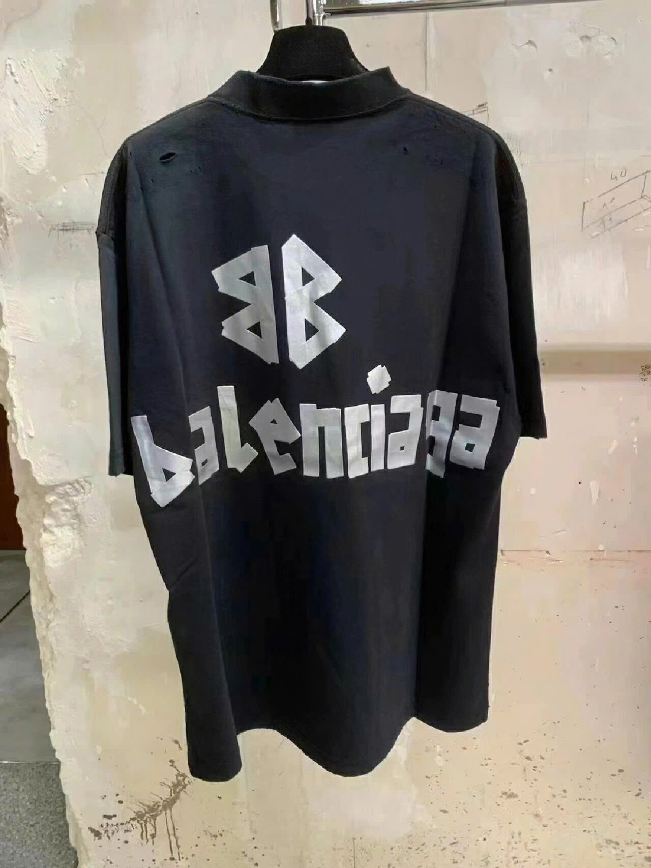 Áo Thun Balenciaga BLCG New Tape Type (Black) [Mirror Quality]