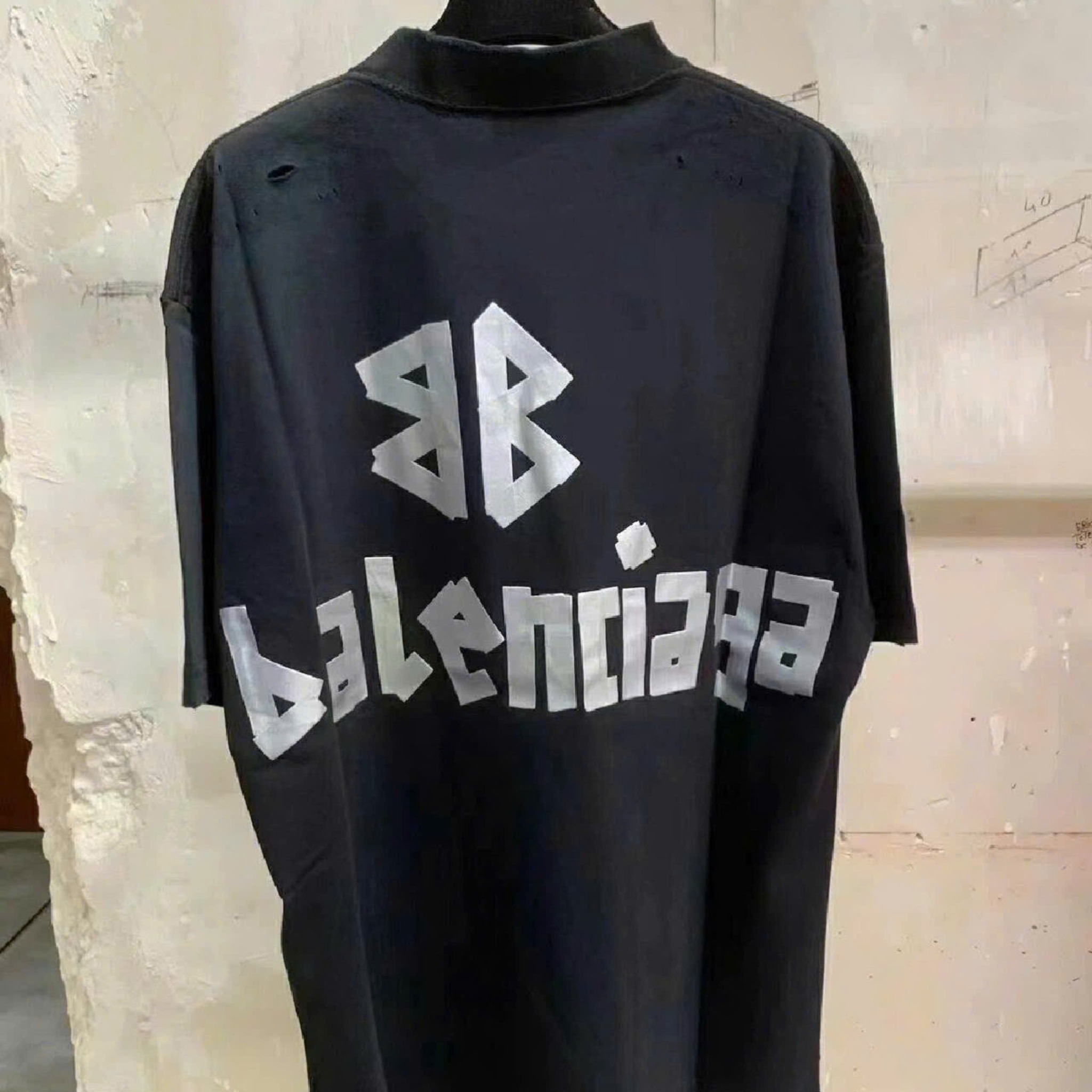 Áo Thun Balenciaga BLCG New Tape Type (Black) [Mirror Quality]
