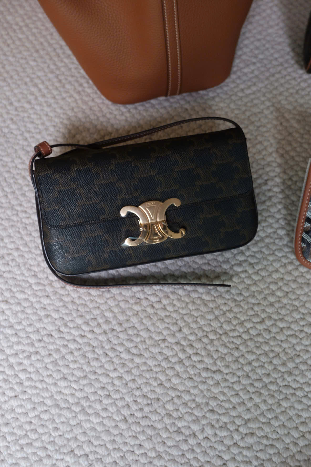 TÚI CELINE CLAUDE IN TRIOMPHE CANVAS AND CALFSKIN (TAN) [MIRROR QUALITY]