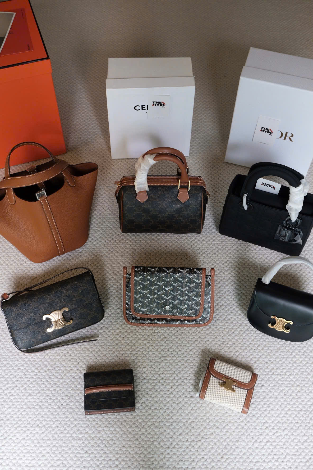 VÍ CELINE FLAP ORIGAMI TRIOMPHE LAMBSKIN (TAN) [MIRROR QUALITY]