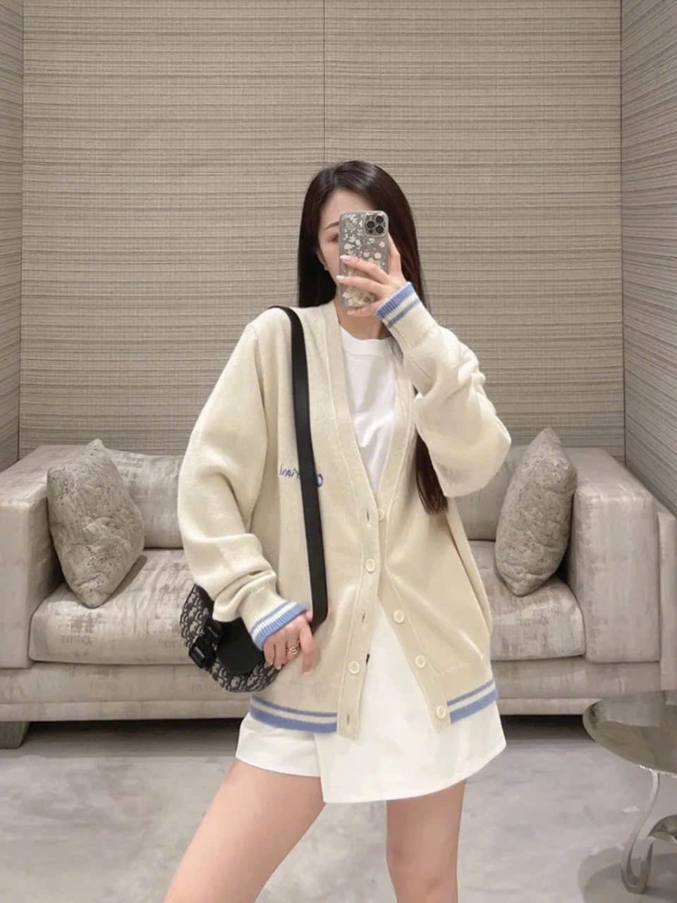 ÁO KHOÁC CARDIGAN DIOR EMBROIDERY TAG KNIT (CREAM)