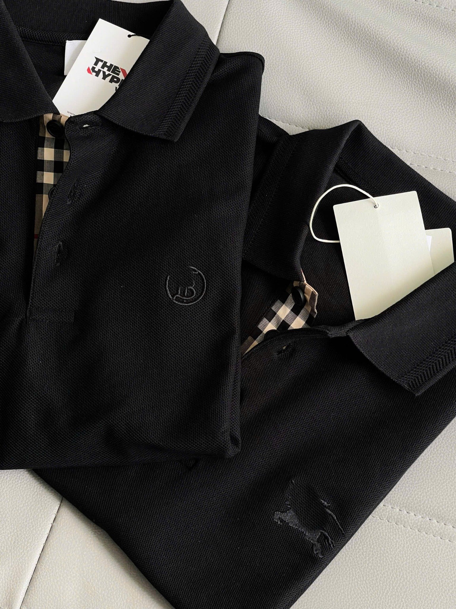 ÁO POLO BURBERRY BBR EQUESTRIAN KNIGHT (BLACK)