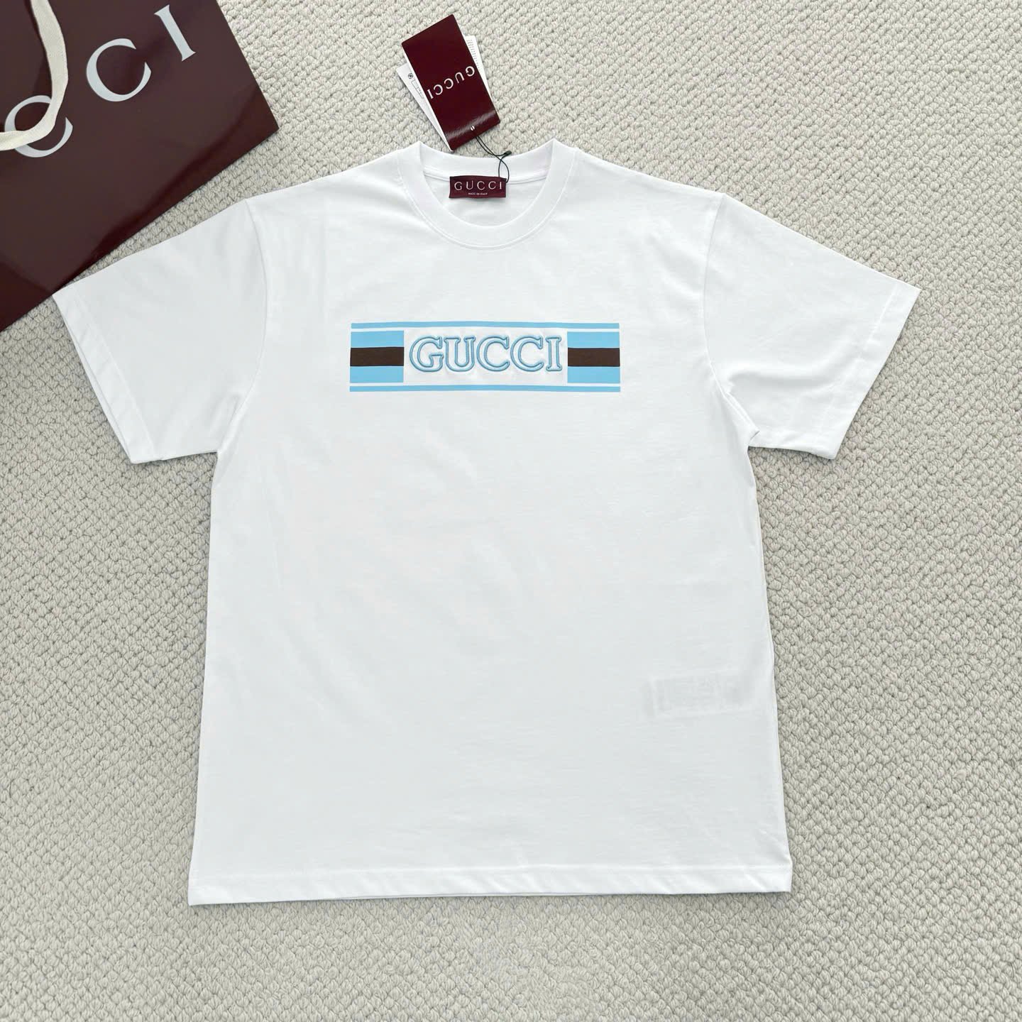 ÁO THUN GUCCI GC LOGO SS25 BLUE (WHITE)