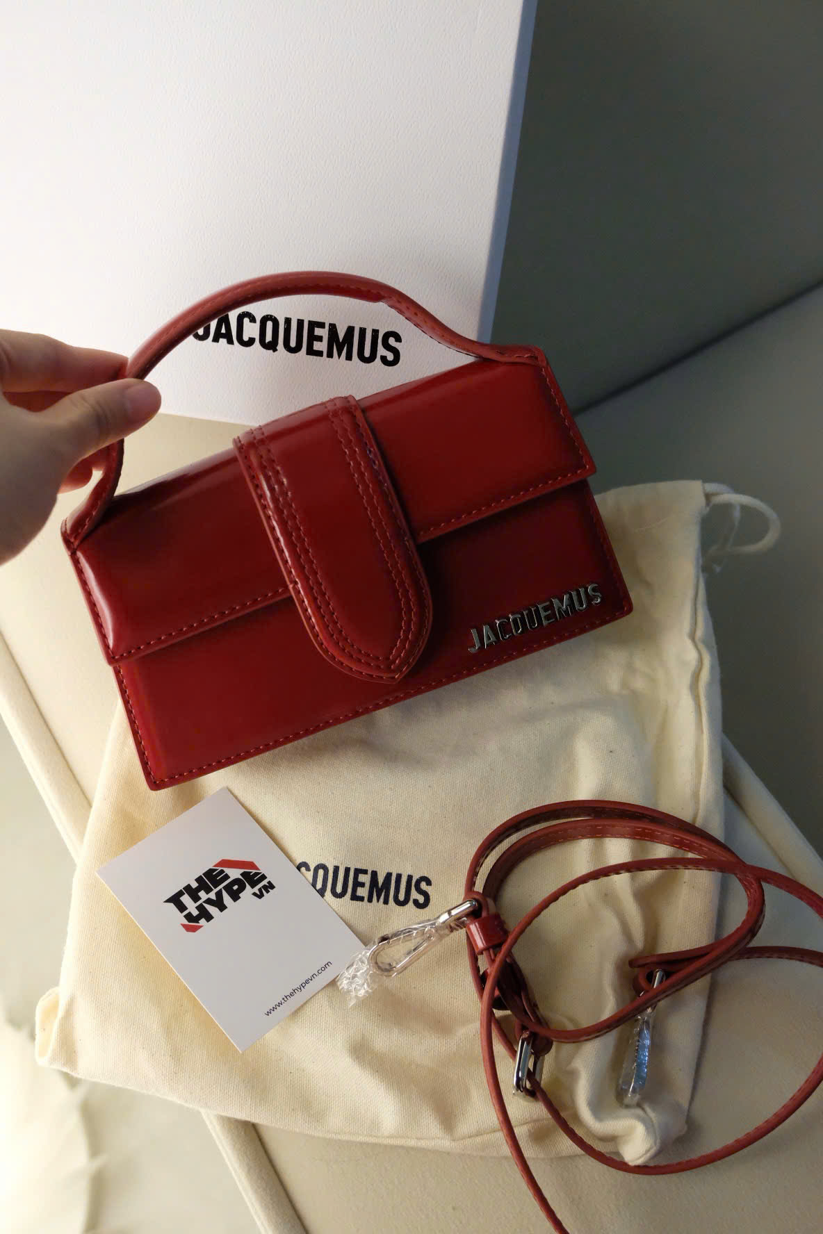 TÚI JACQUEMUS LE BAMBINO LONG (RED CHERRY)