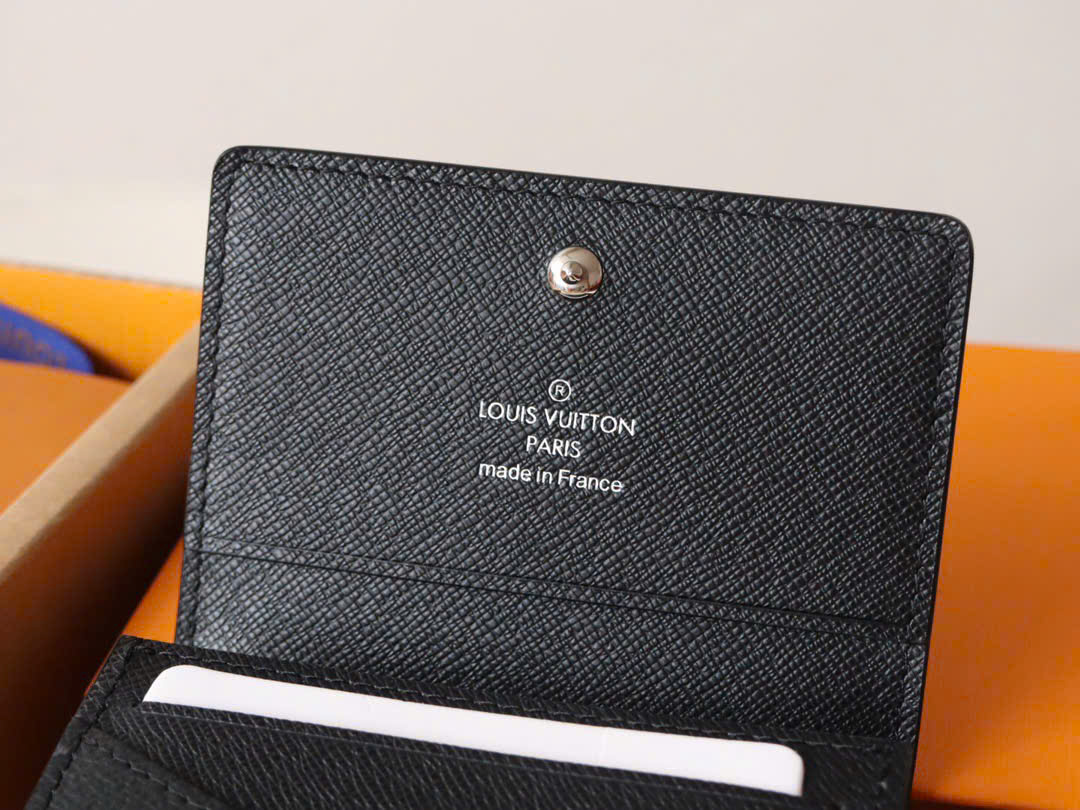 VÍ NGẮN LOUIS VUITTON LV VICTOR MONOGRAM (BLACK)