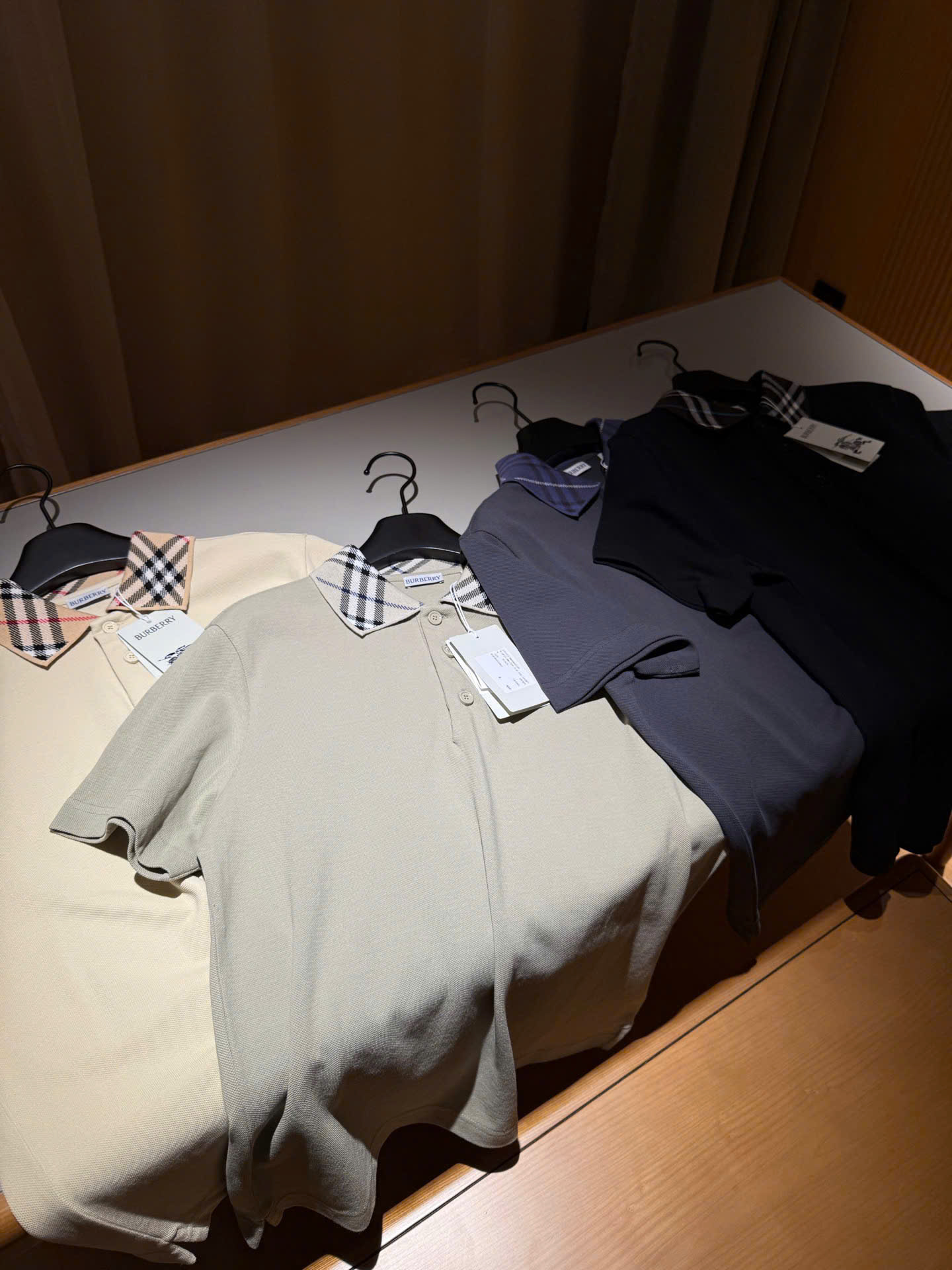 ÁO POLO BURBERRY BBR WOVEN COLLAR (LICHEN)