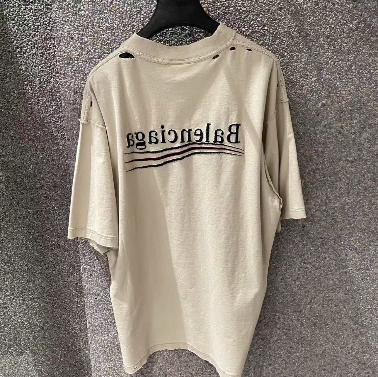 ÁO THUN BALENCIAGA BLCG INSIDE OUT WAVE (CREAM)