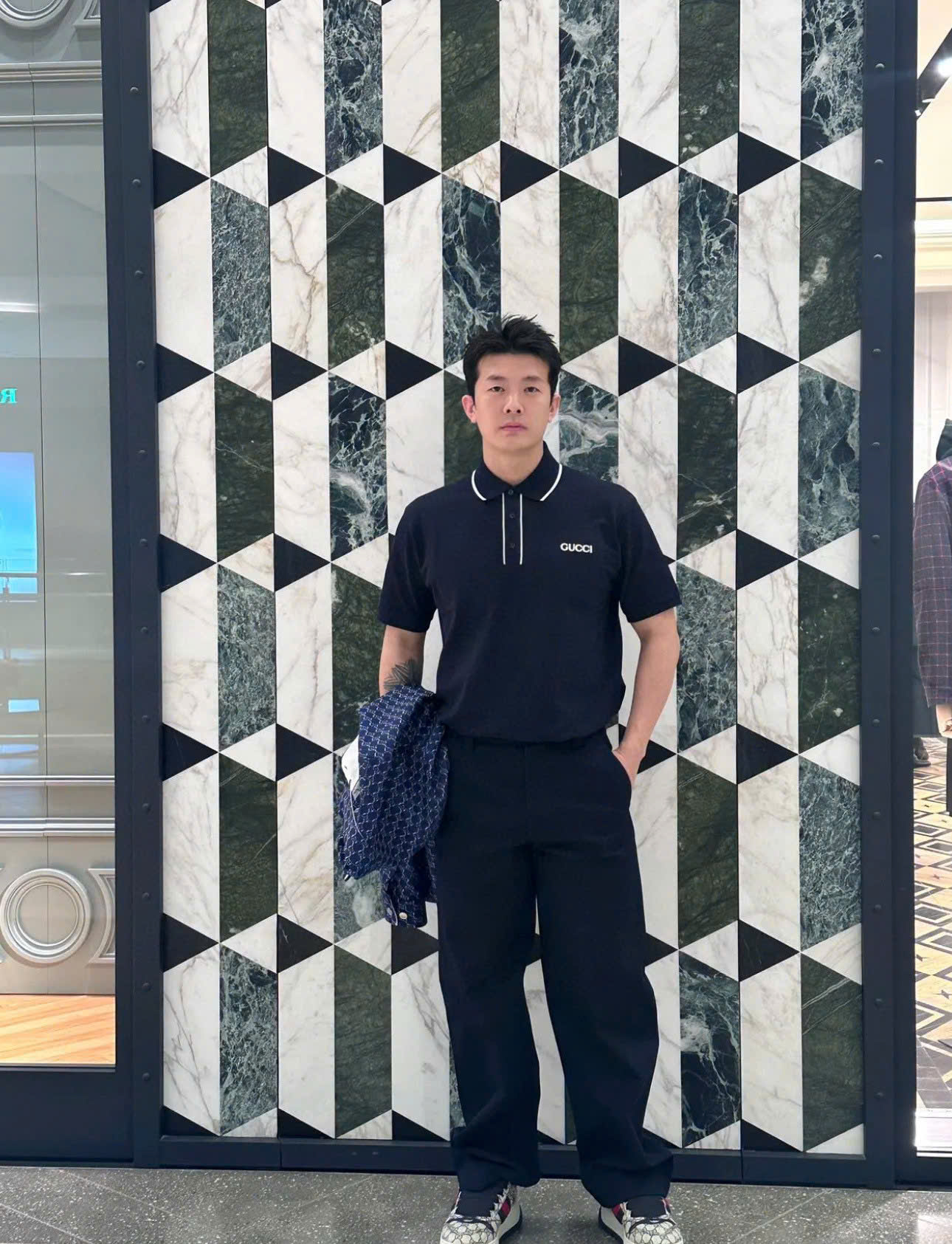 ÁO POLO GUCCI EMBROIDERED COTTON PIQUÉ (NAVY)