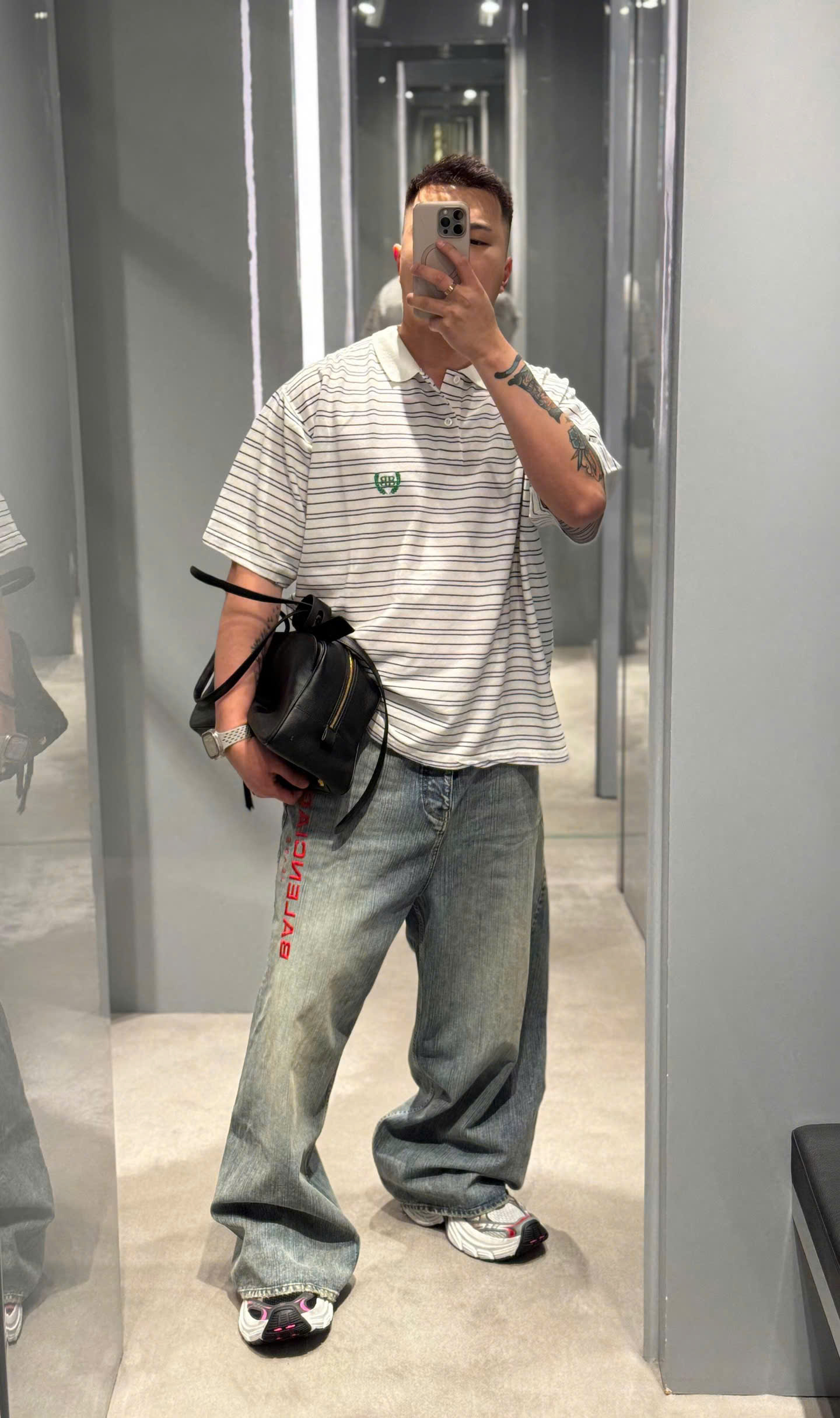 ÁO POLO BALENCIAGA BLCG LAUREL STRIPED (WHITE)