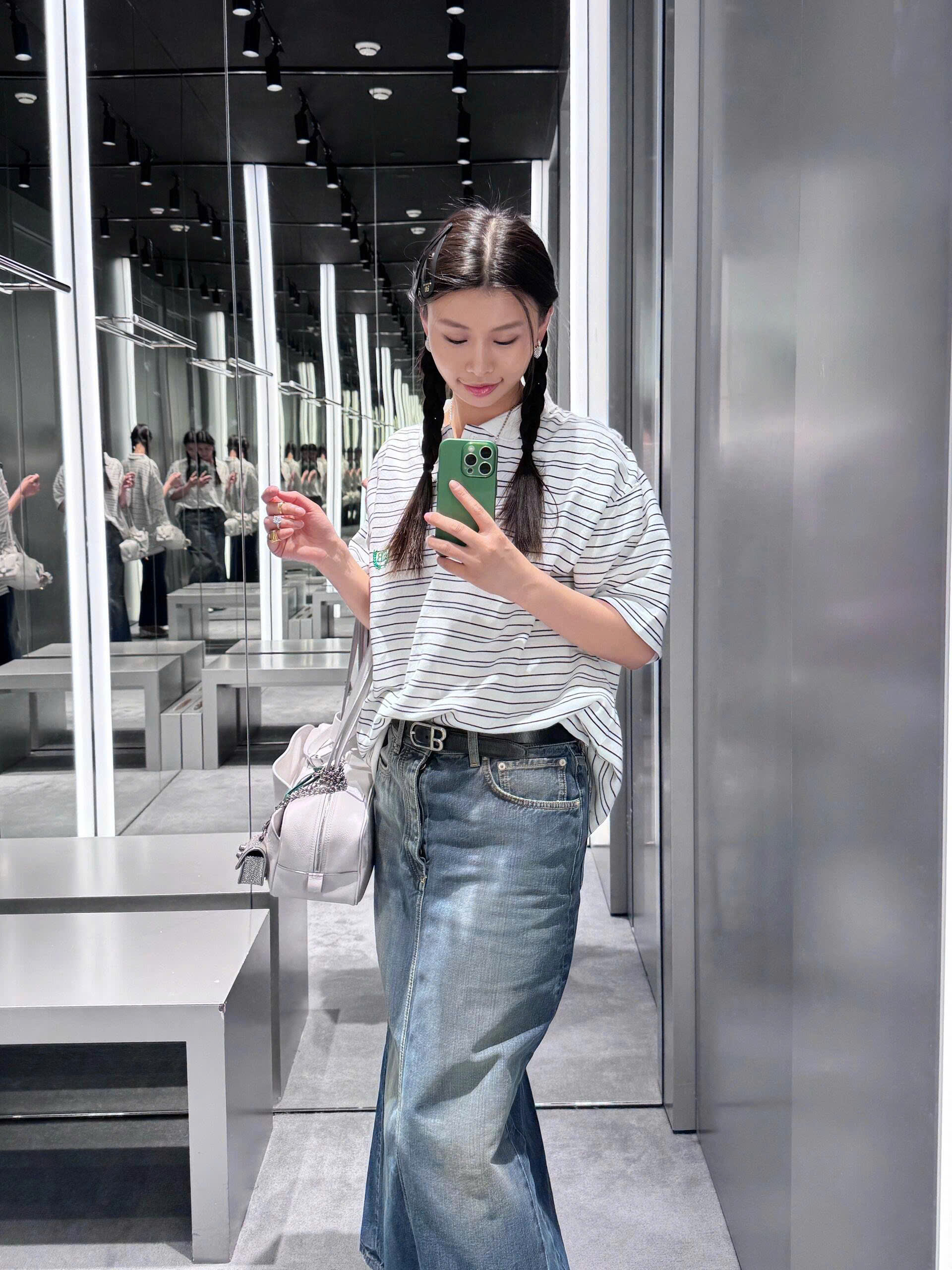ÁO POLO BALENCIAGA BLCG LAUREL STRIPED (WHITE)