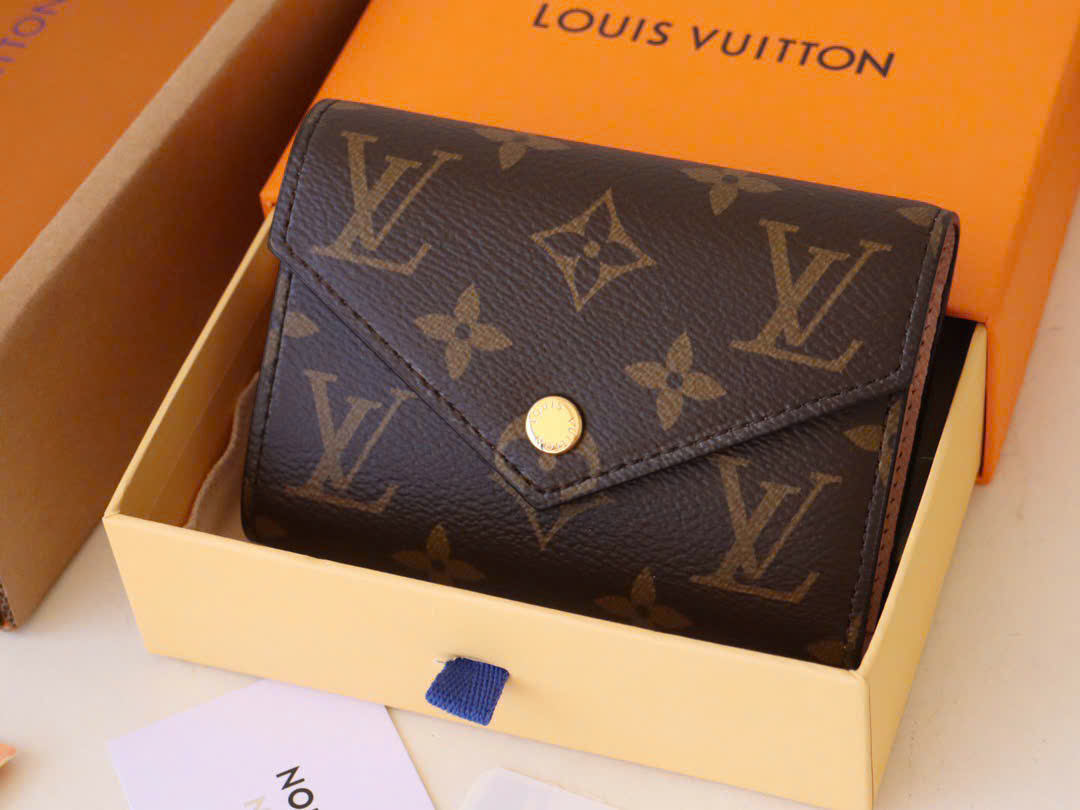 LOUIS VUITTON WALLET - Ví LV Victorine Monogram (Rose) [Mirror Quality]