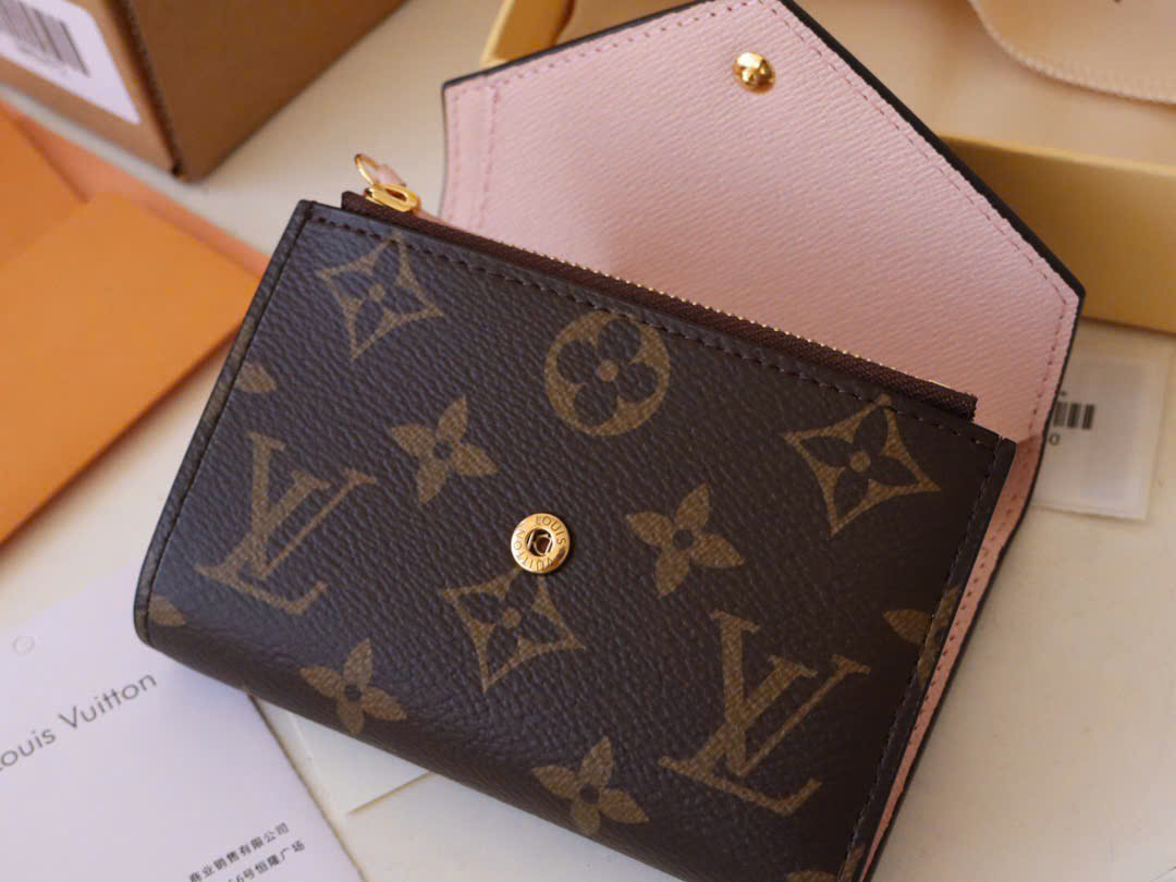 LOUIS VUITTON WALLET - Ví LV Victorine Monogram (Rose) [Mirror Quality]
