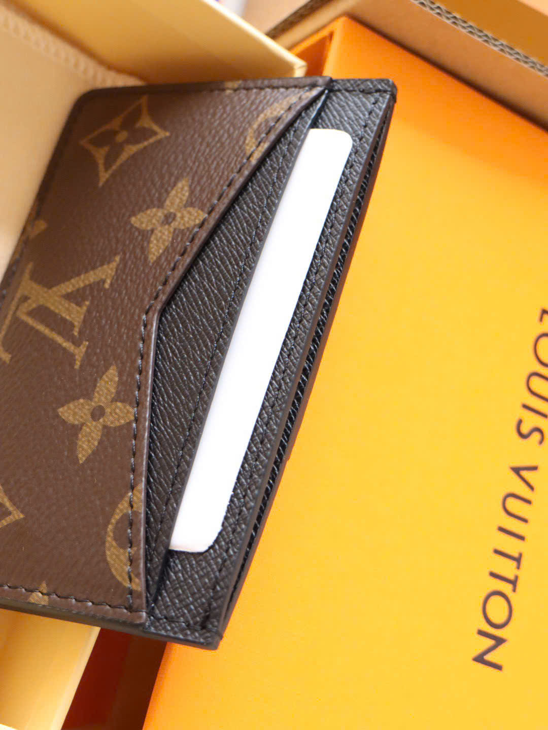 VÍ ĐỰNG CARD LOUIS VUITTON LV NEO PORTE CARTES