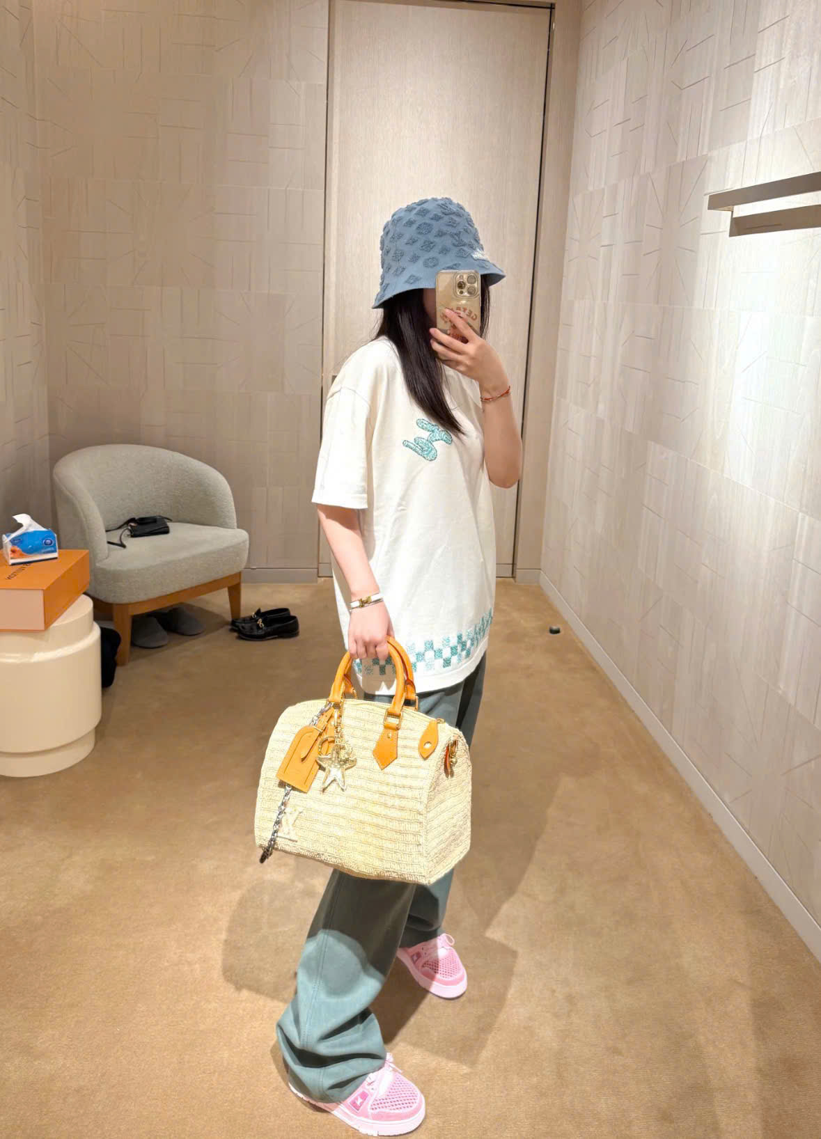 ÁO THUN LOUIS VUITTON DAMIER MOTIF (MILKY WHITE)