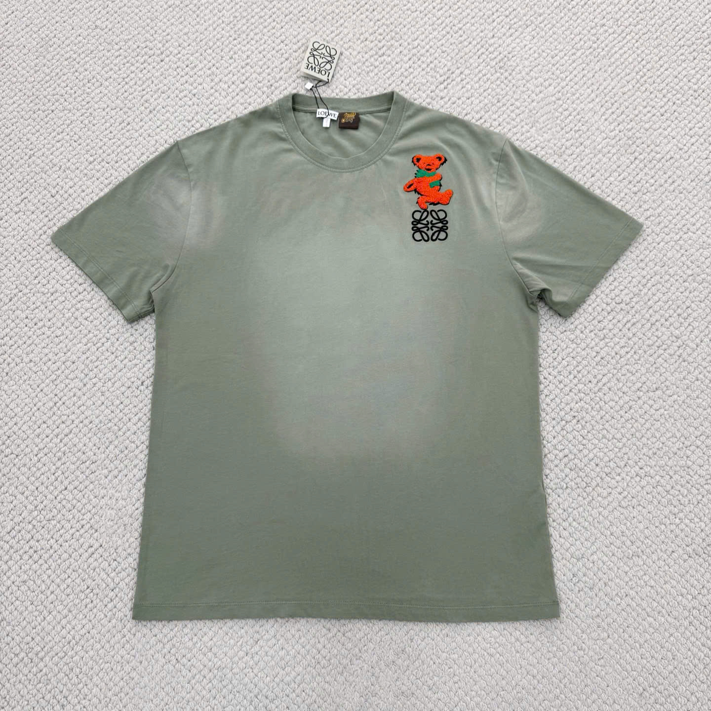 ÁO THUN LOEWE RELAXED FIT (GREEN)