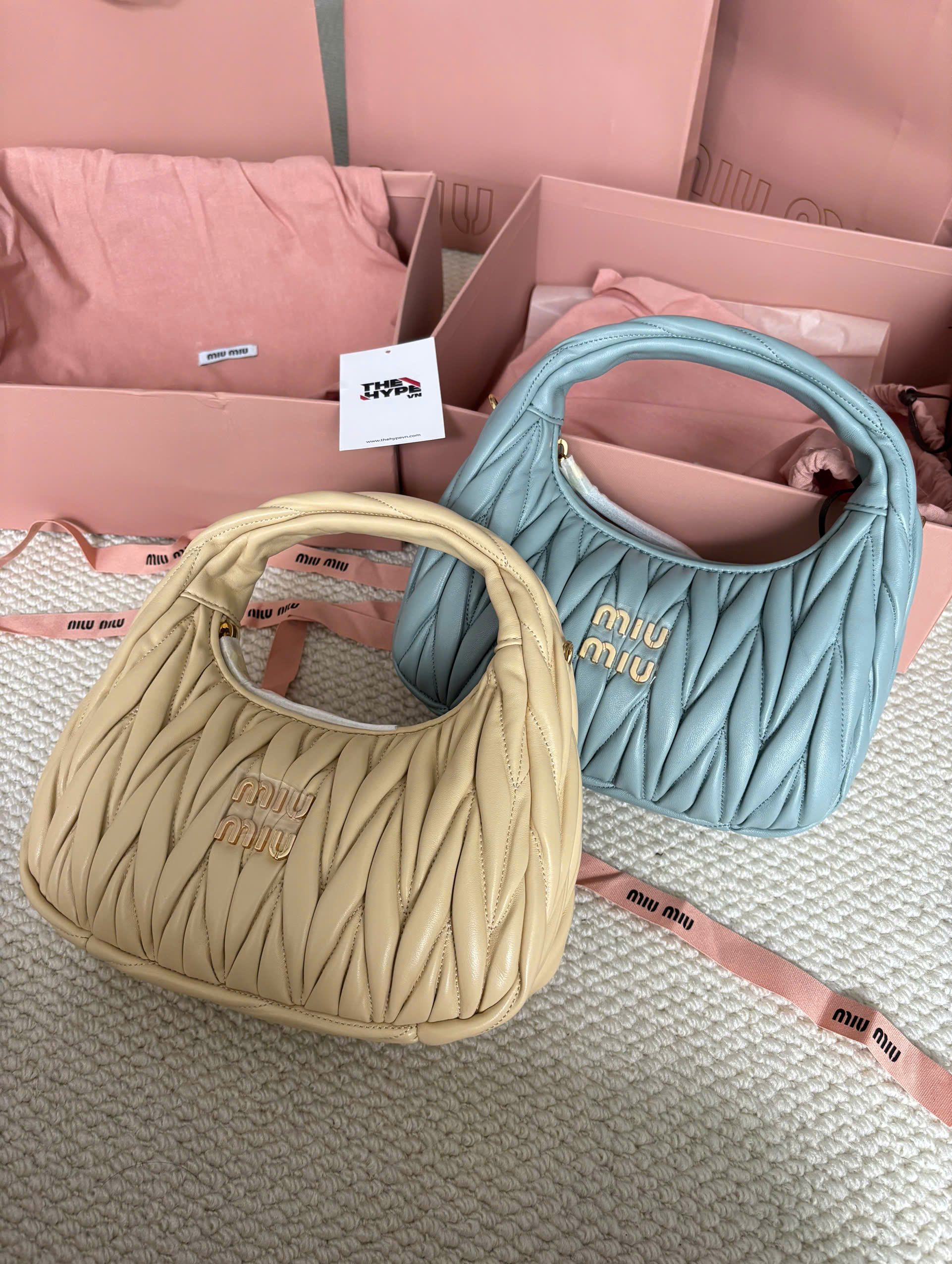 TÚI MIU MIU WANDER MATELASSÉ NAPPA LEATHER HOBO (SOY GREEN)