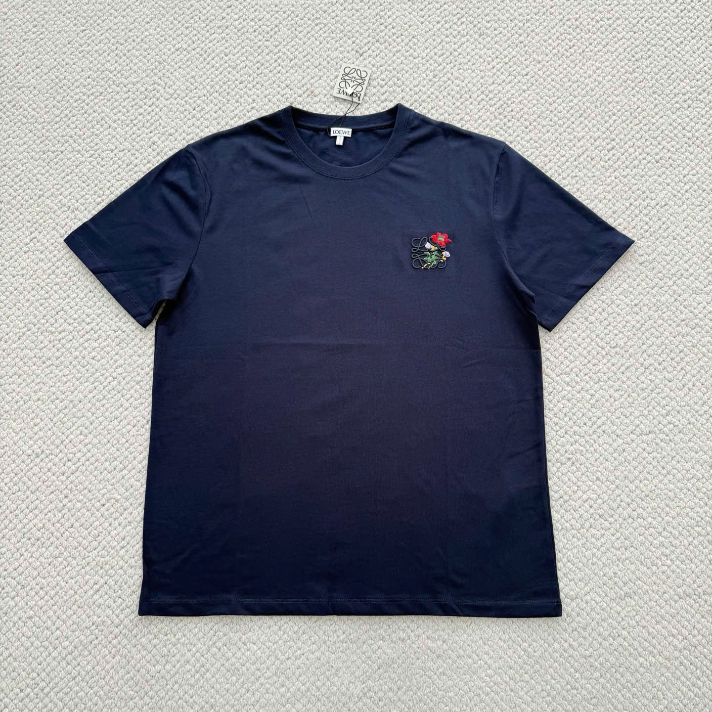 ÁO THUN LOEWE ANAGRAM FLOWERS (DARK BLUE)