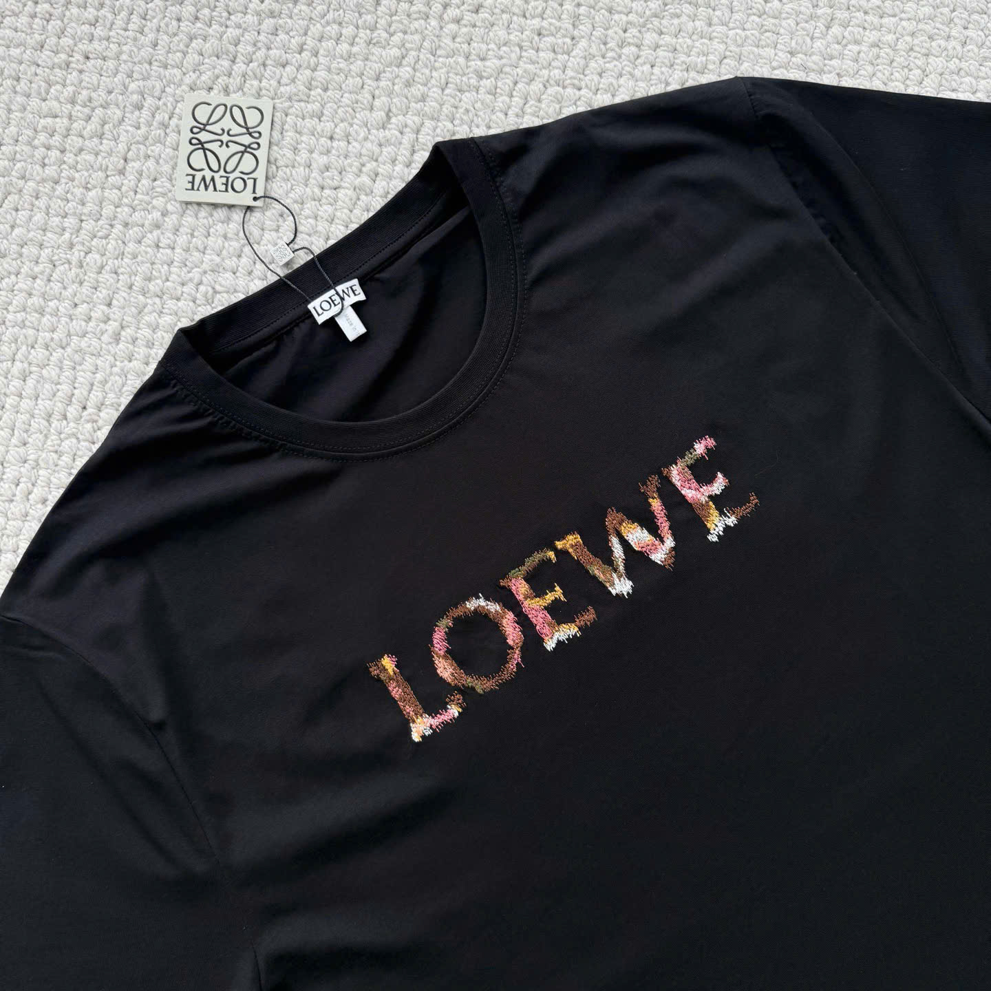 ÁO THUN LOEWE RELAXED FIT (BLACK)