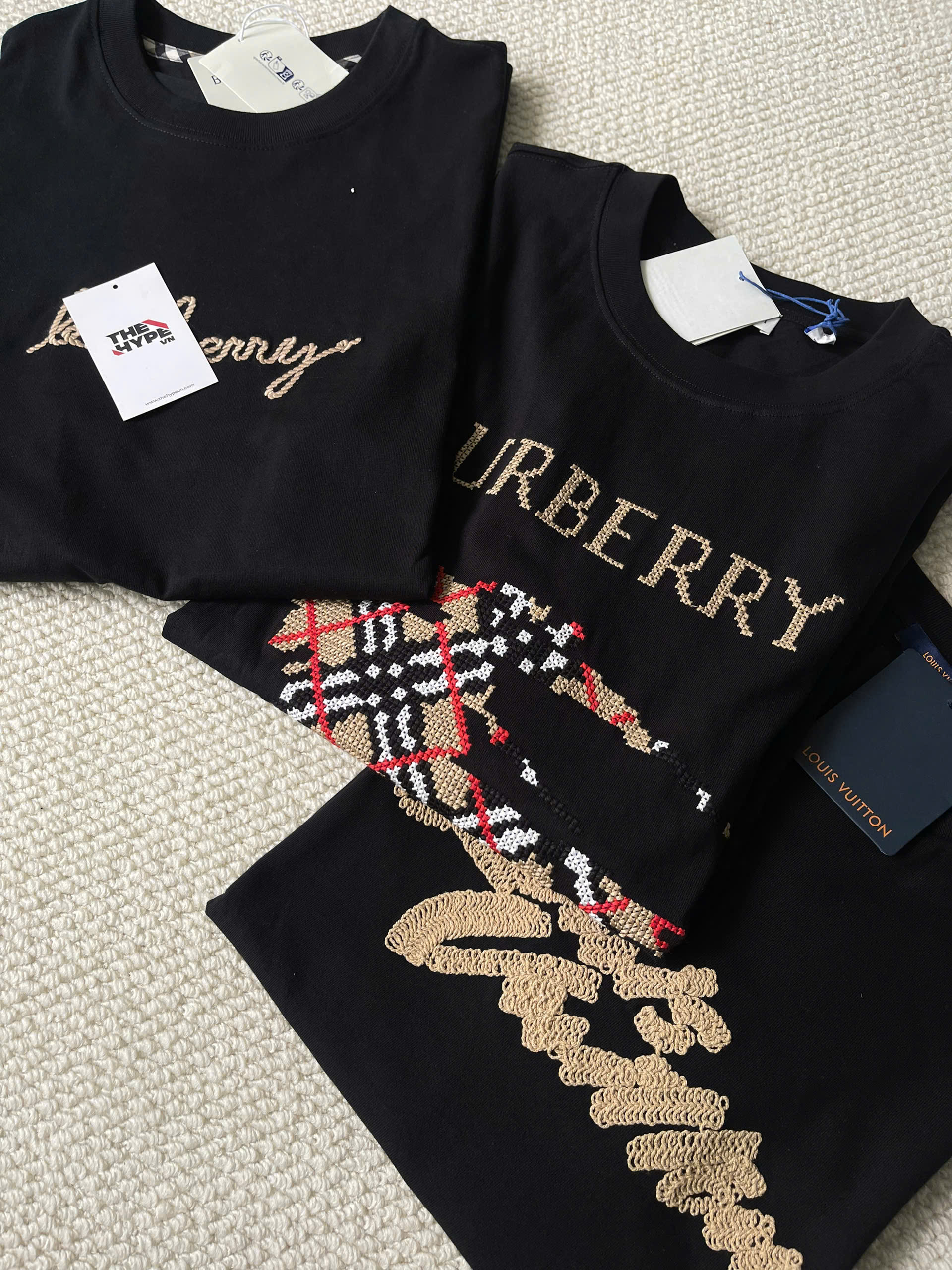 ÁO THUN BURBERRY BBR CHECK EKD COTTON (BLACK)