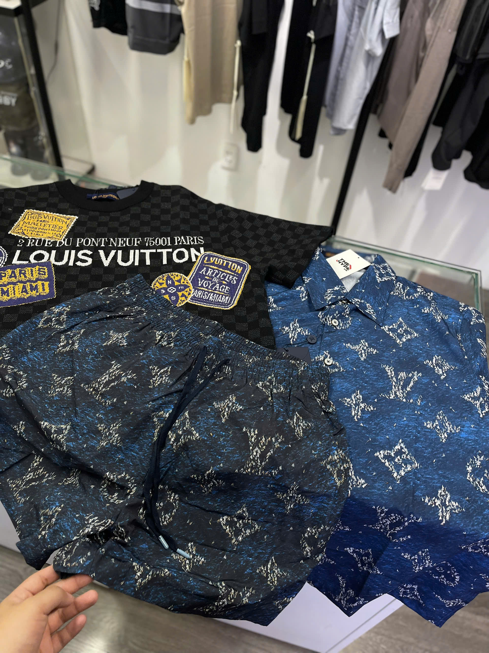 ÁO SƠ MI LOUIS VUITTON MONOGRAM (BLUE)