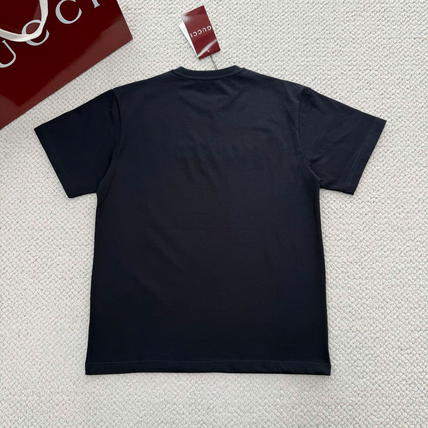 ÁO THUN GUCCI COTTON JERSEY WITH PRINT (BLACK)