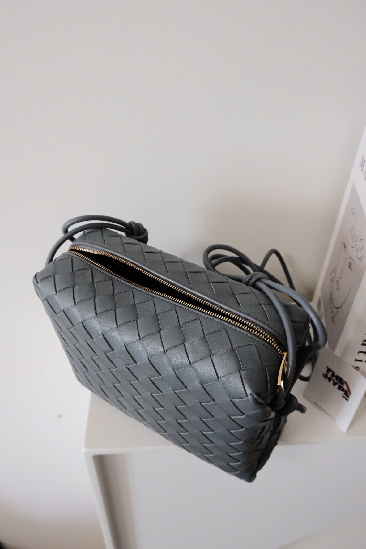 TÚI BOTTEGA VENETA MINI LOOP CAMERA BAG (GREY)