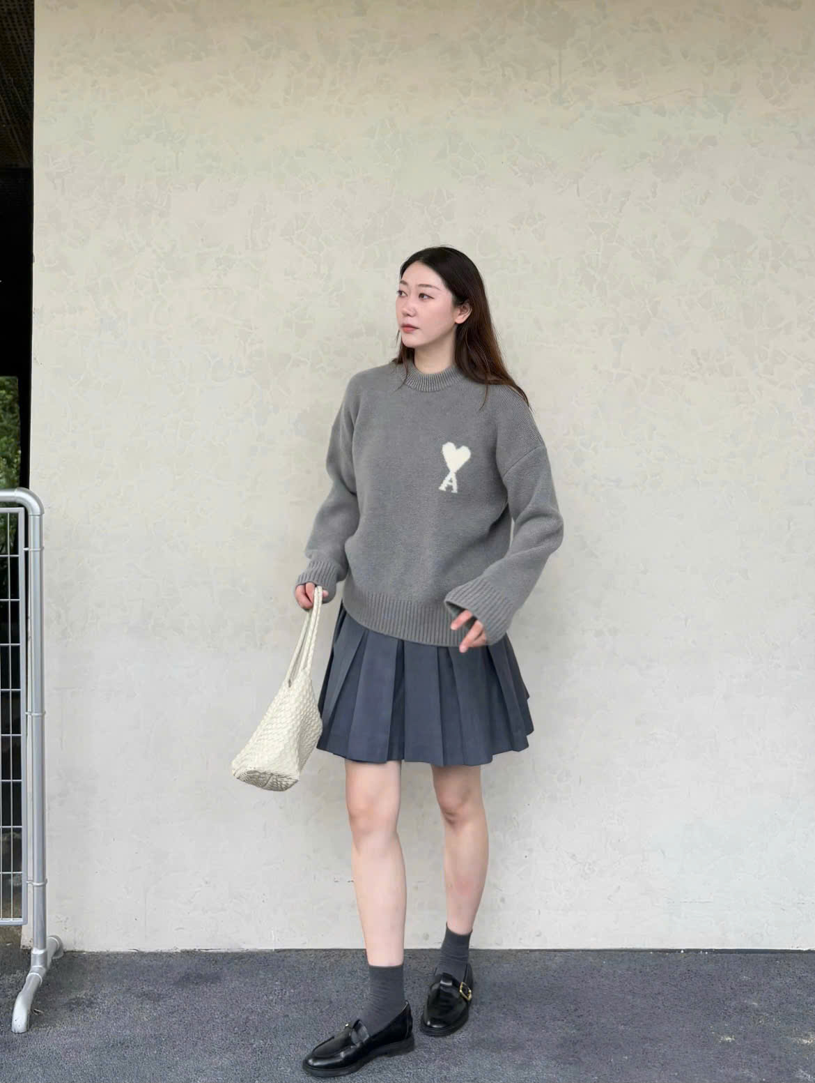 ÁO SWEATER AMI PARIS WOOL HEART WHITE (GREY)