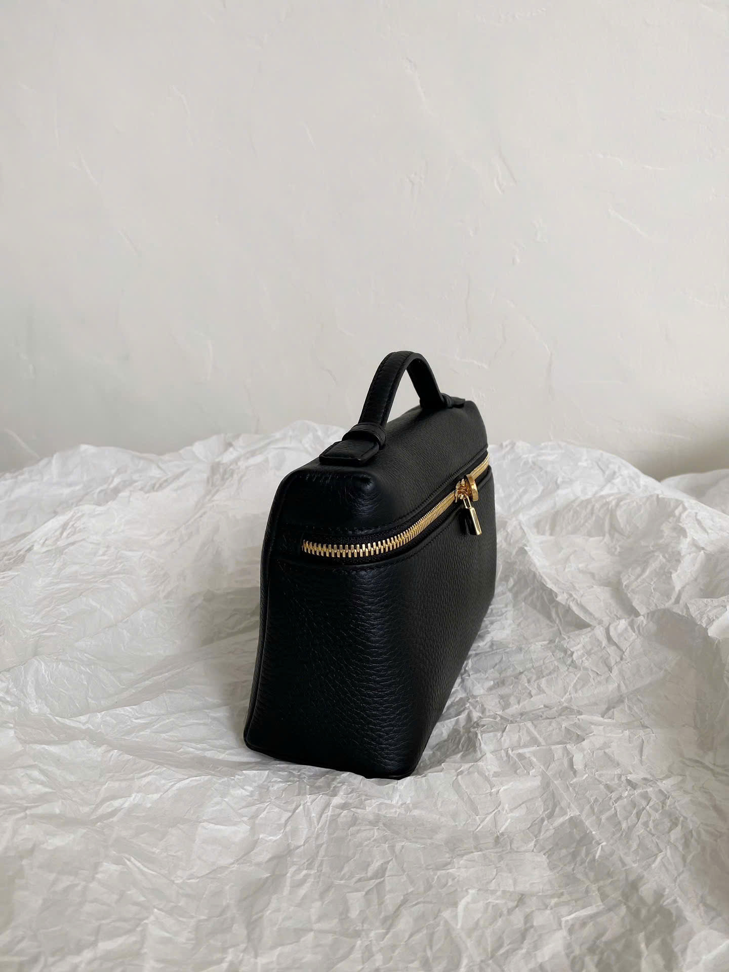 TÚI LORO PIANA EXTRA POCKET L19 GRAINED CALFSKIN (Black)