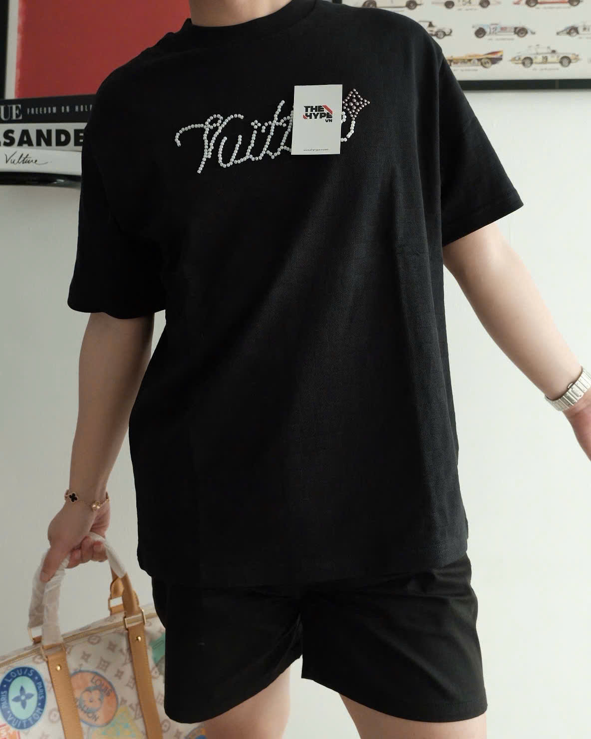 ÁO THUN LOUIS VUITTON DAMIER FLOWER LOGO (BLACK)