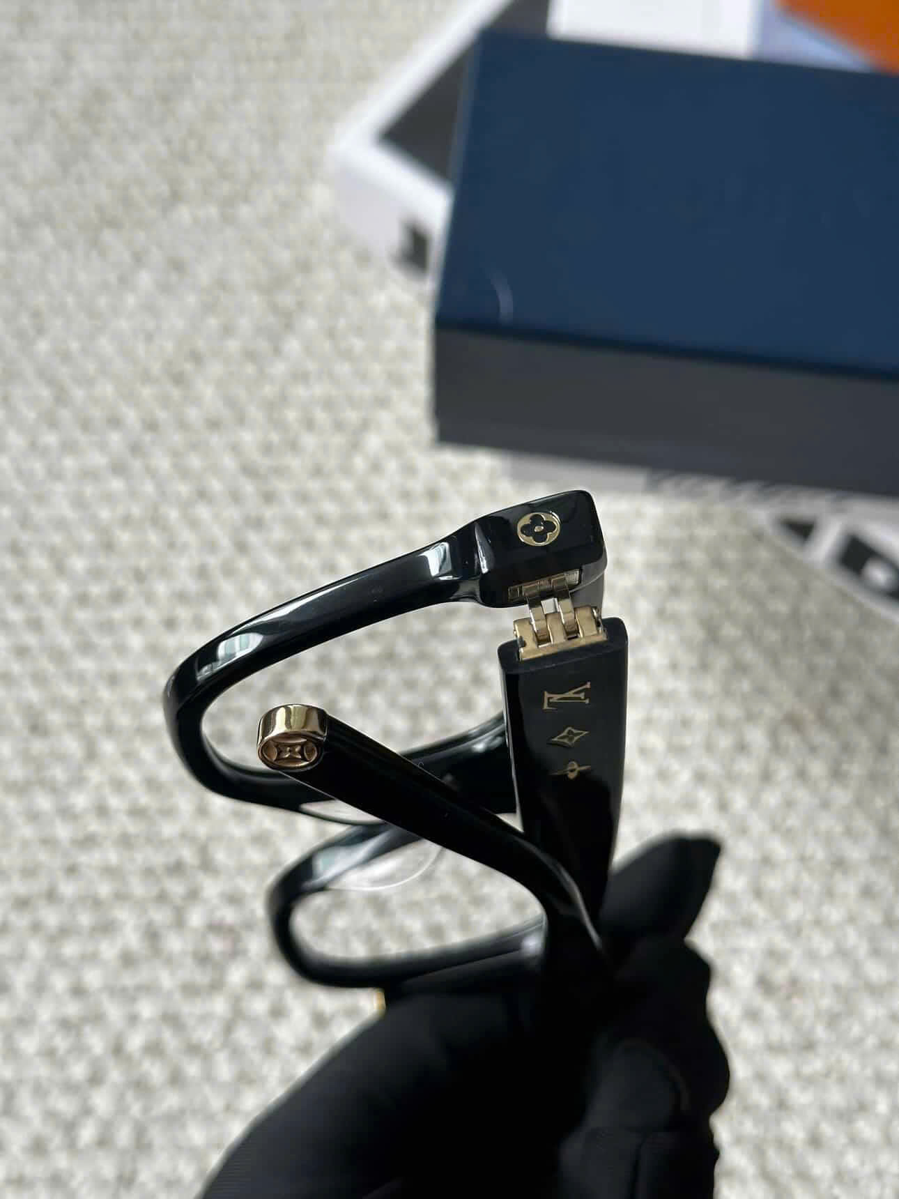 KÍNH LOUIS VUITTON LV MONOGRAM ANTI-BLUE (BLACK)