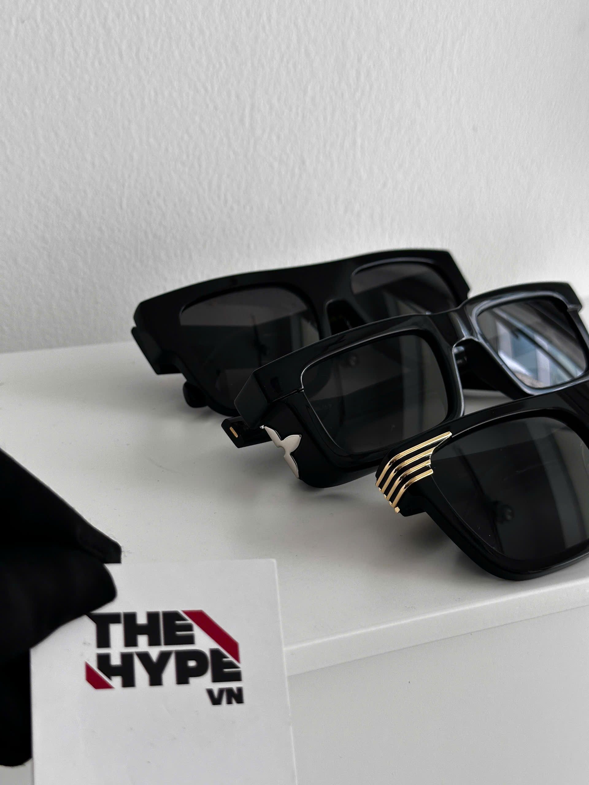 KÍNH LOUIS VUITTON SLIDE SQUARE SUNGLASSES