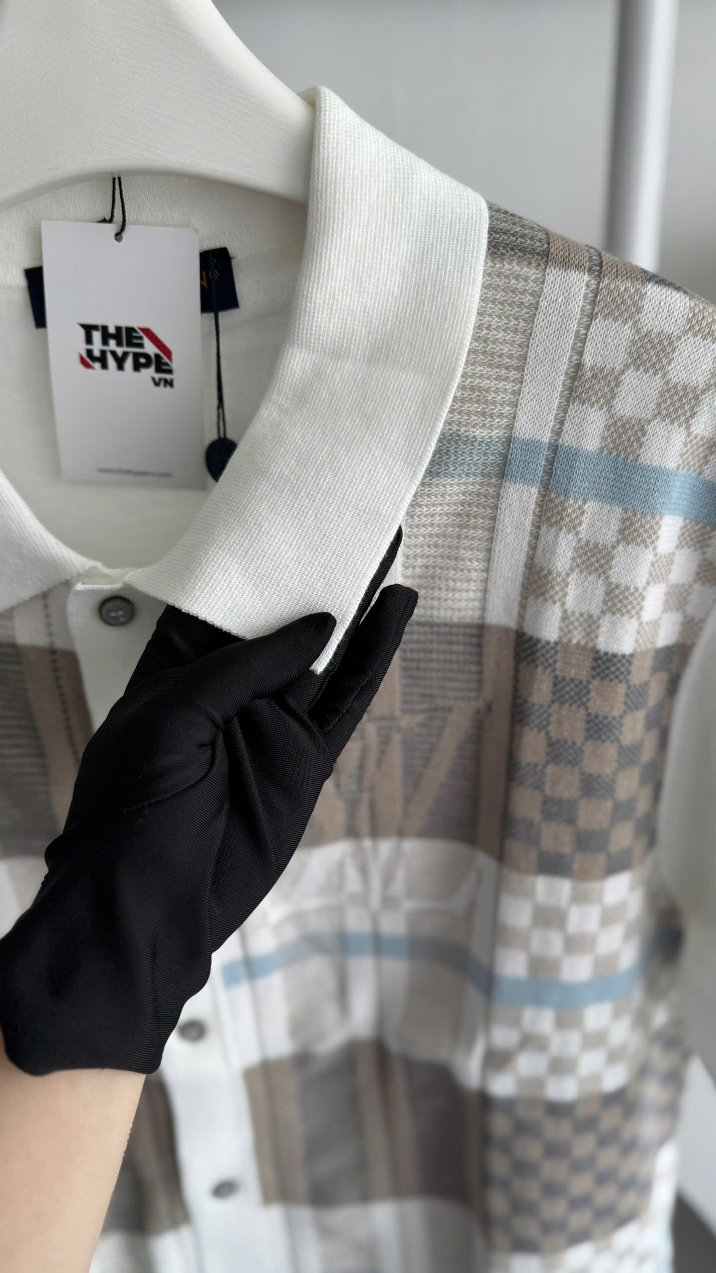 ÁO THUN LOUIS VUITTON GRAPHIC JACQUARD SHORT-SLEEVED SHIRT